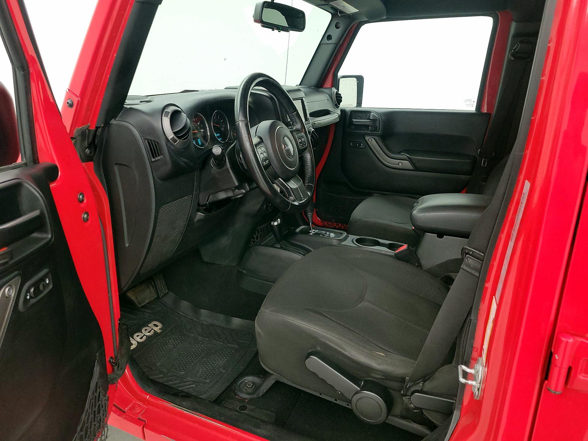 Thumbnail: 2017 Jeep Wrangler - 11