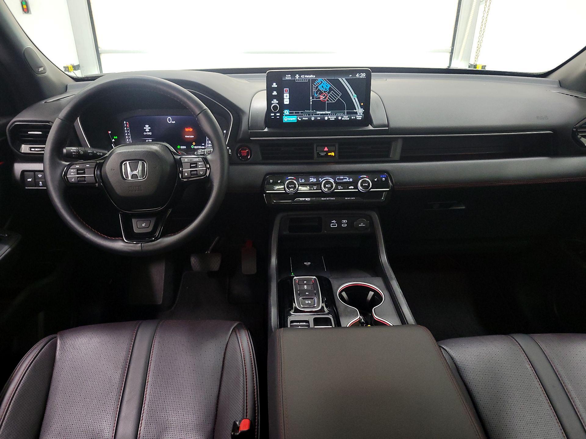 Thumbnail: 2025 Honda Pilot - 9