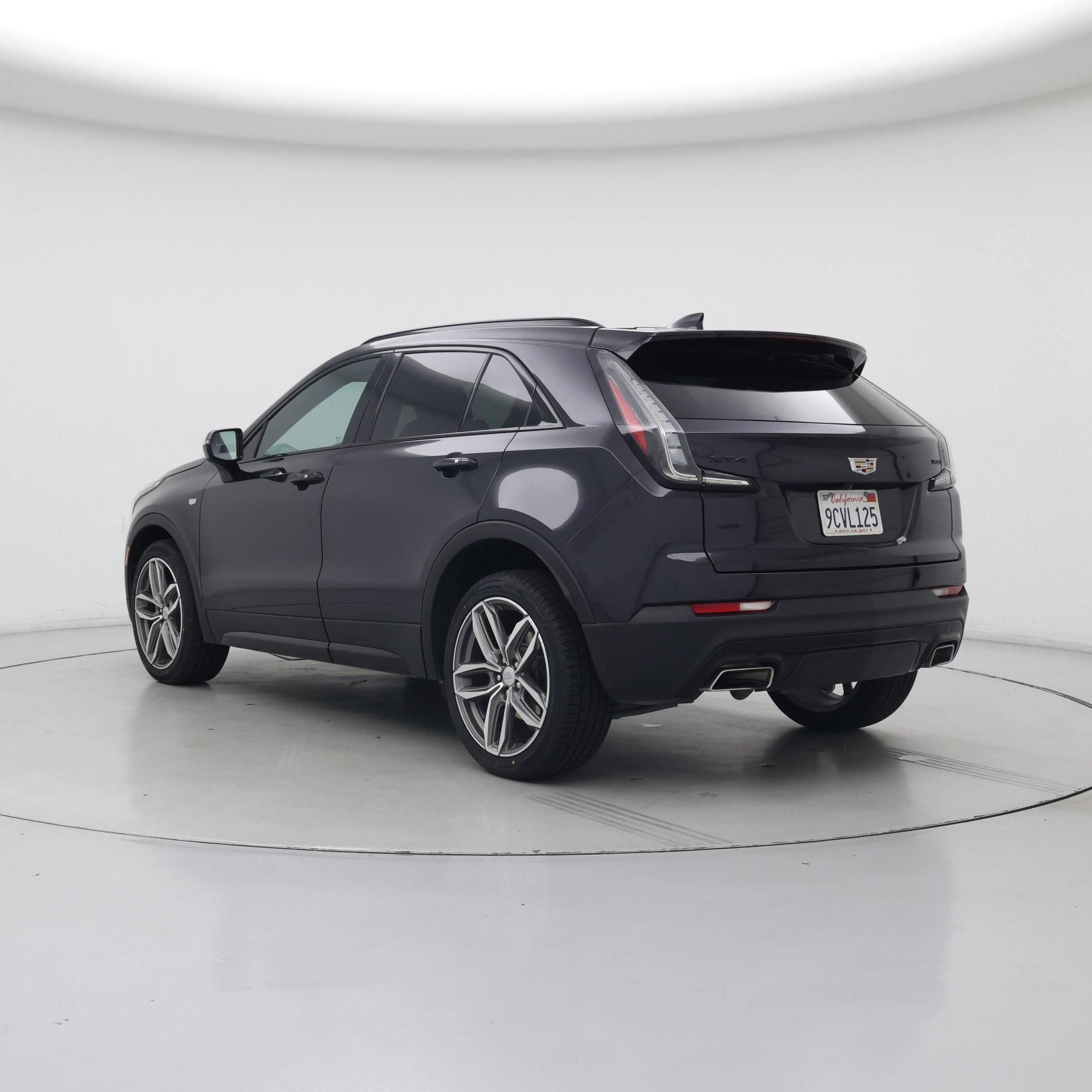 Thumbnail: 2023 Cadillac XT4 - 2