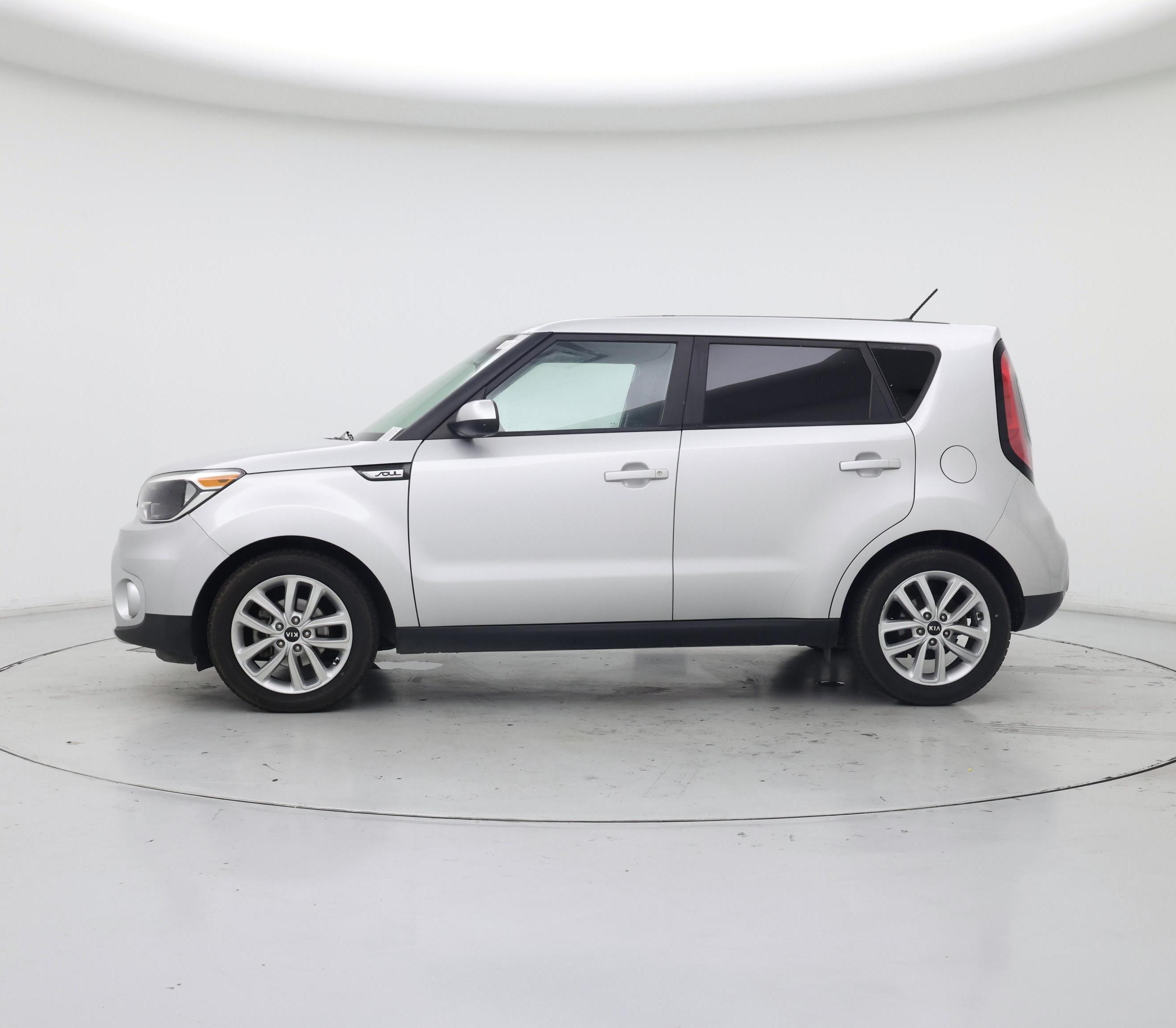 Thumbnail: 2017 Kia Soul - 3