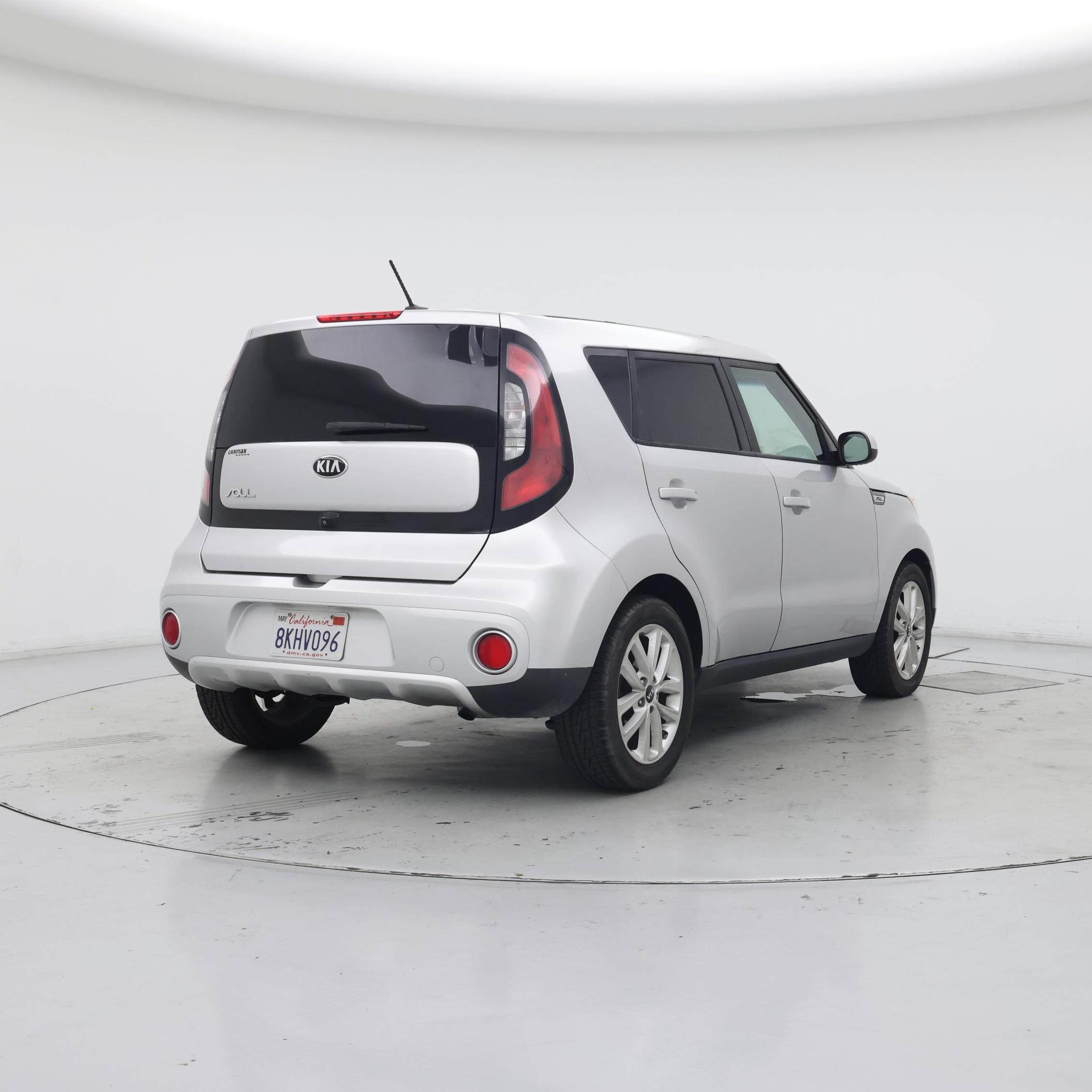Thumbnail: 2017 Kia Soul - 8