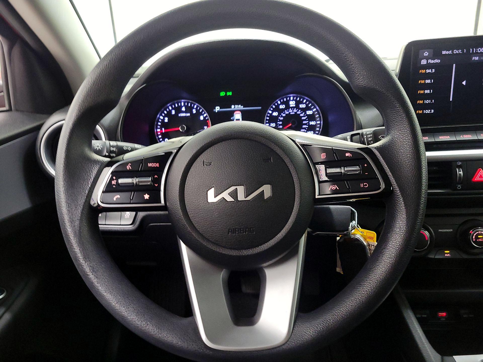 Thumbnail: 2023 Kia Forte - 10