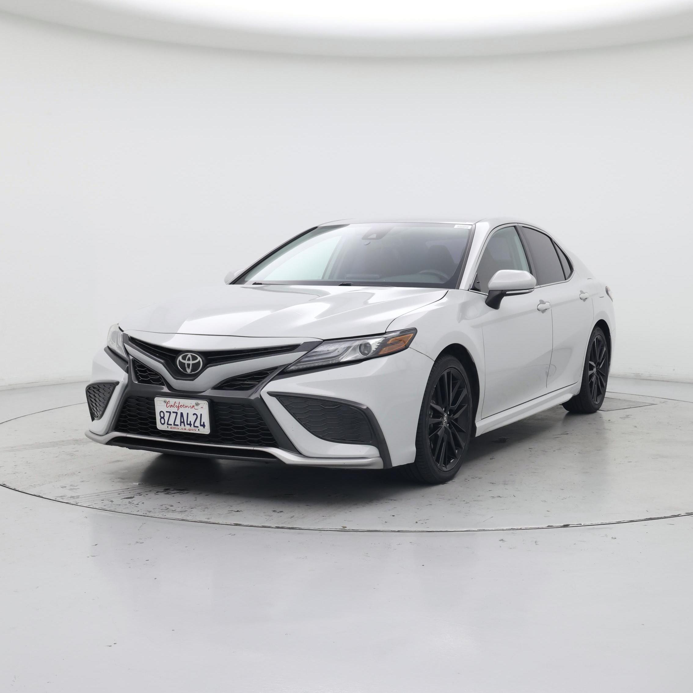 Thumbnail: 2022 Toyota Camry - 4