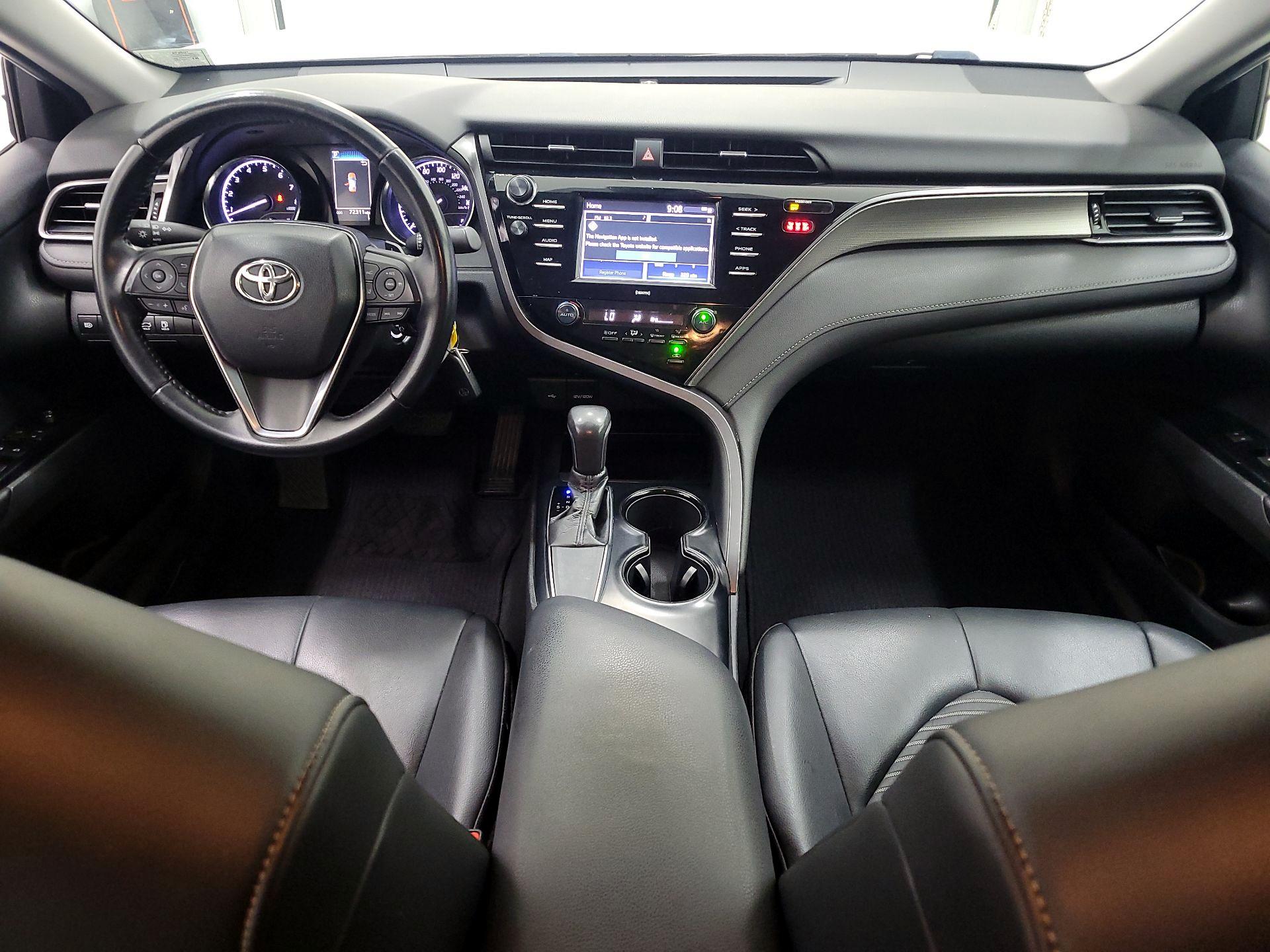 Thumbnail: 2020 Toyota Camry - 9