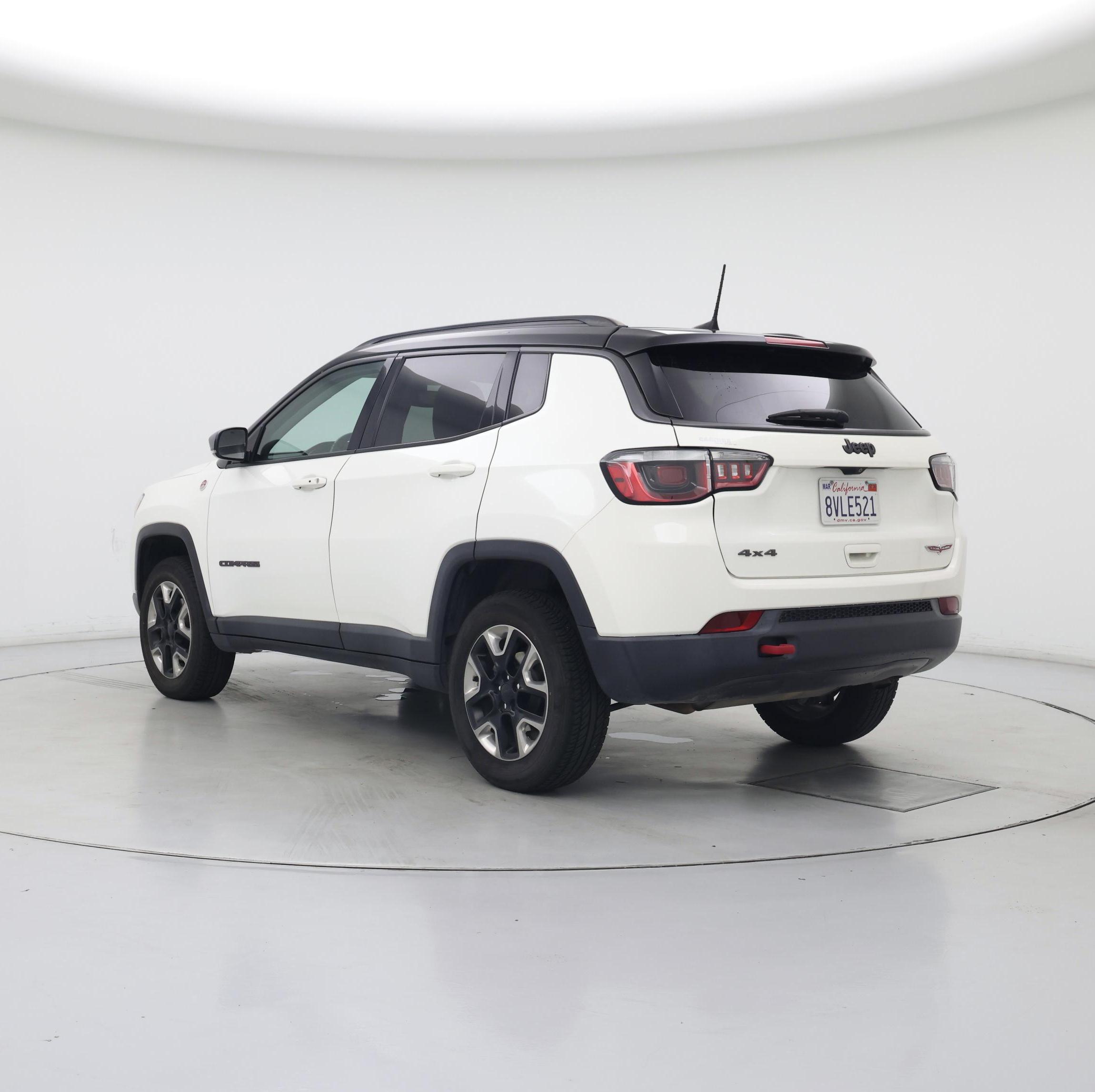 Thumbnail: 2018 Jeep Compass - 2