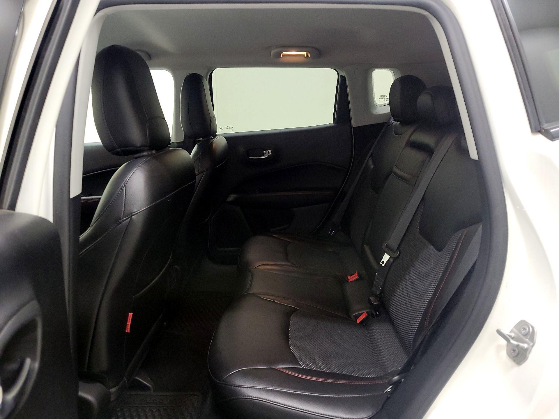 Thumbnail: 2018 Jeep Compass - 20