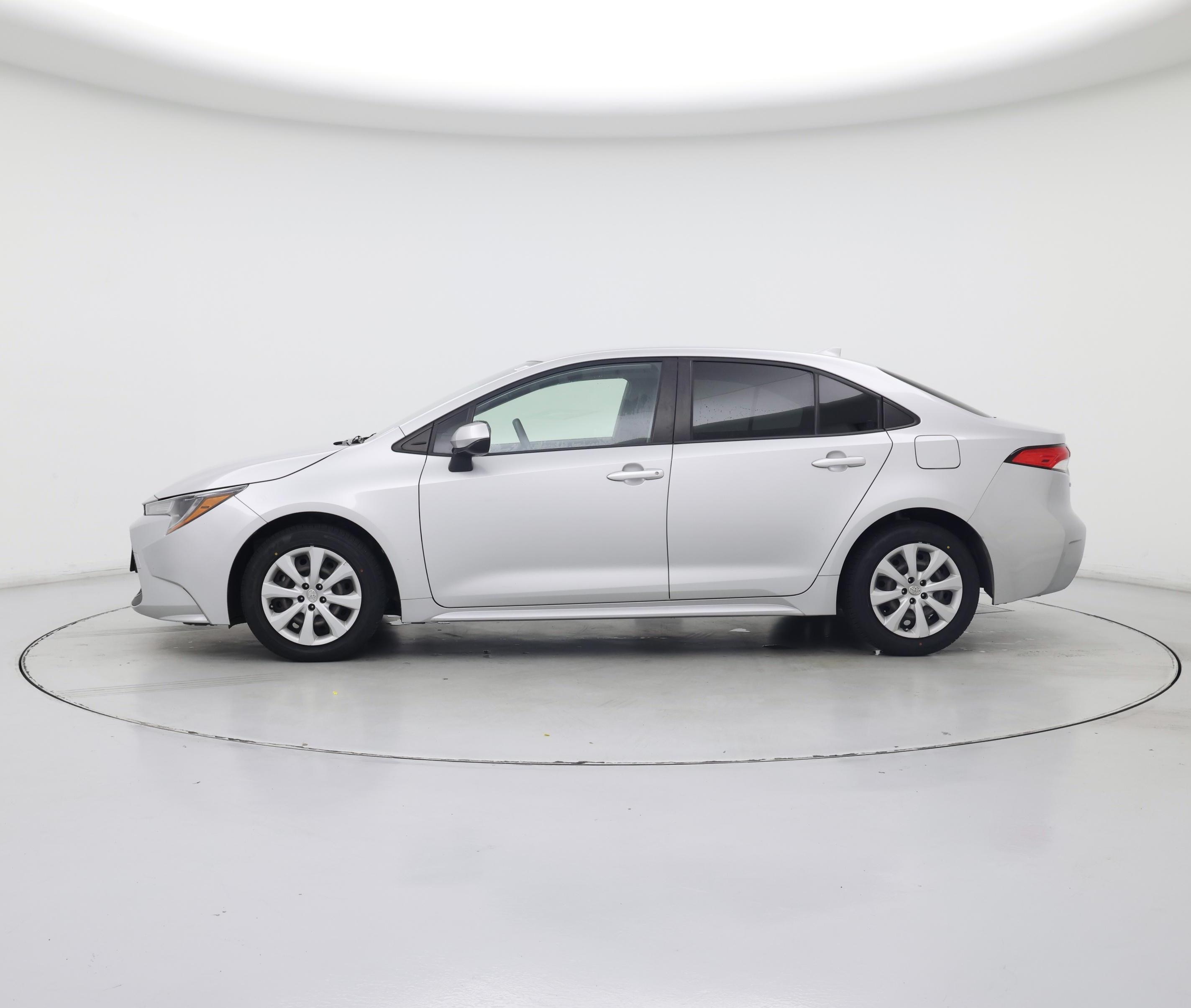 Thumbnail: 2021 Toyota Corolla - 3