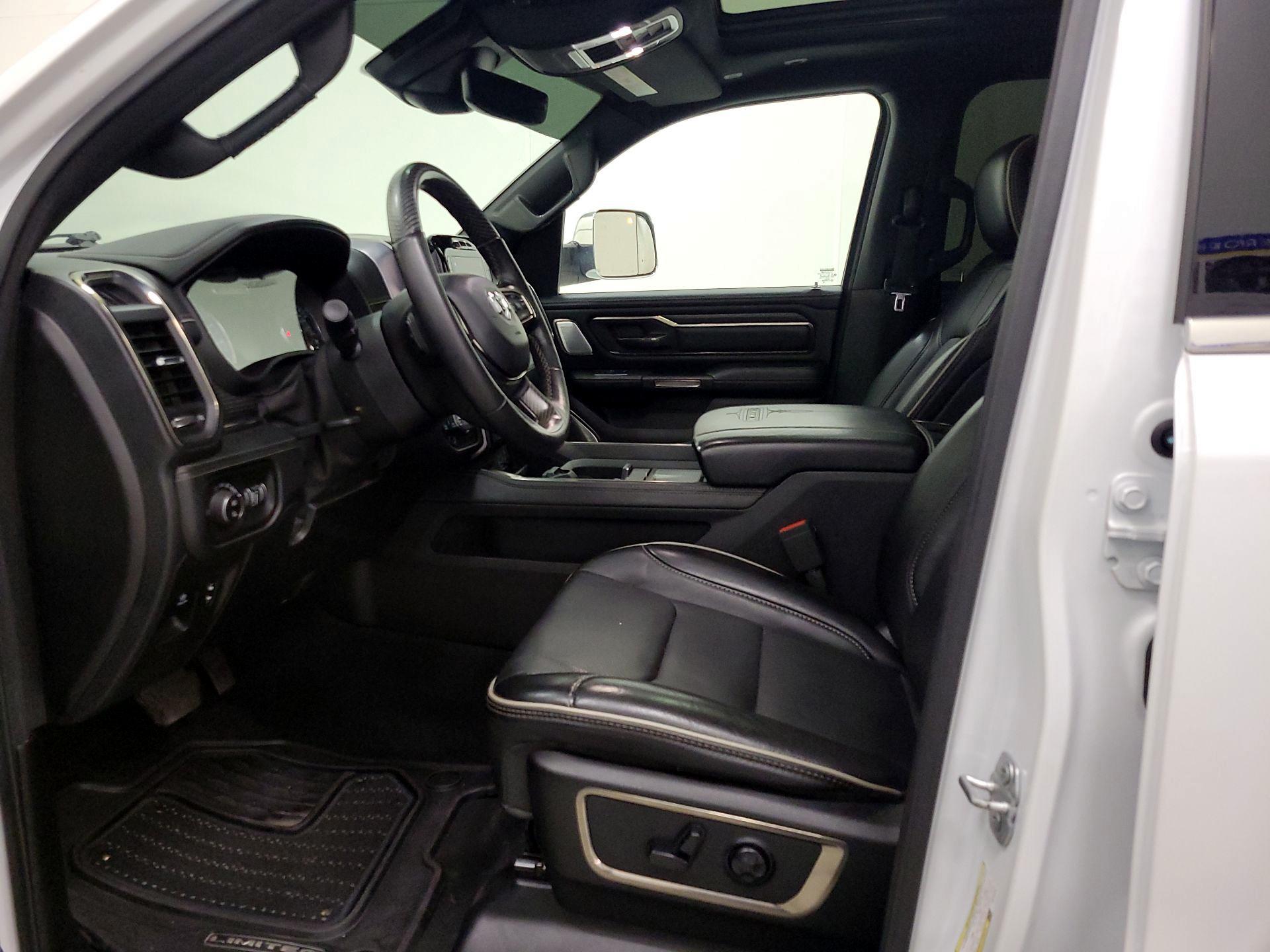 Thumbnail: 2019 RAM 1500 - 11