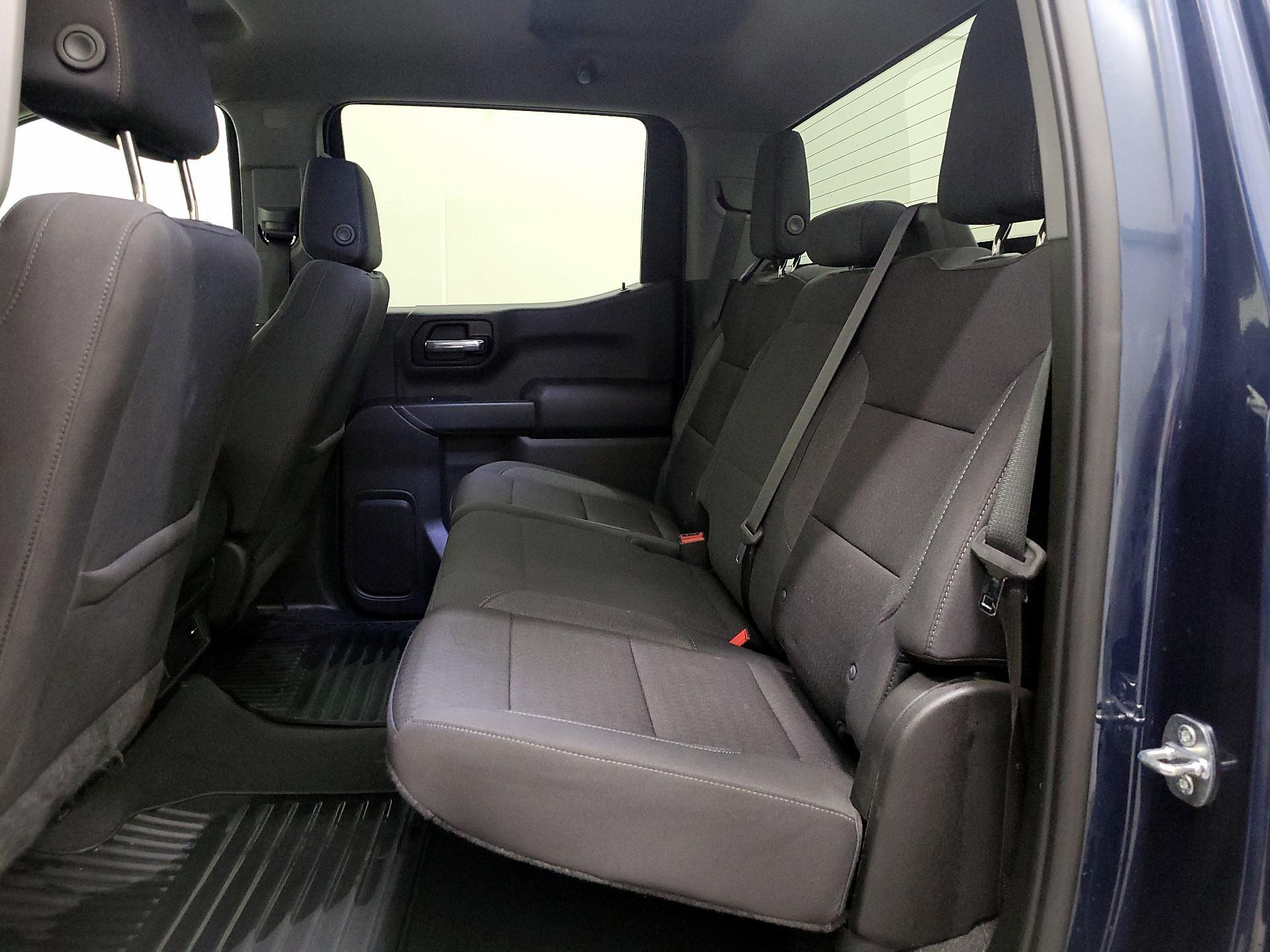 Thumbnail: 2022 Chevrolet Silverado 1500 - 19