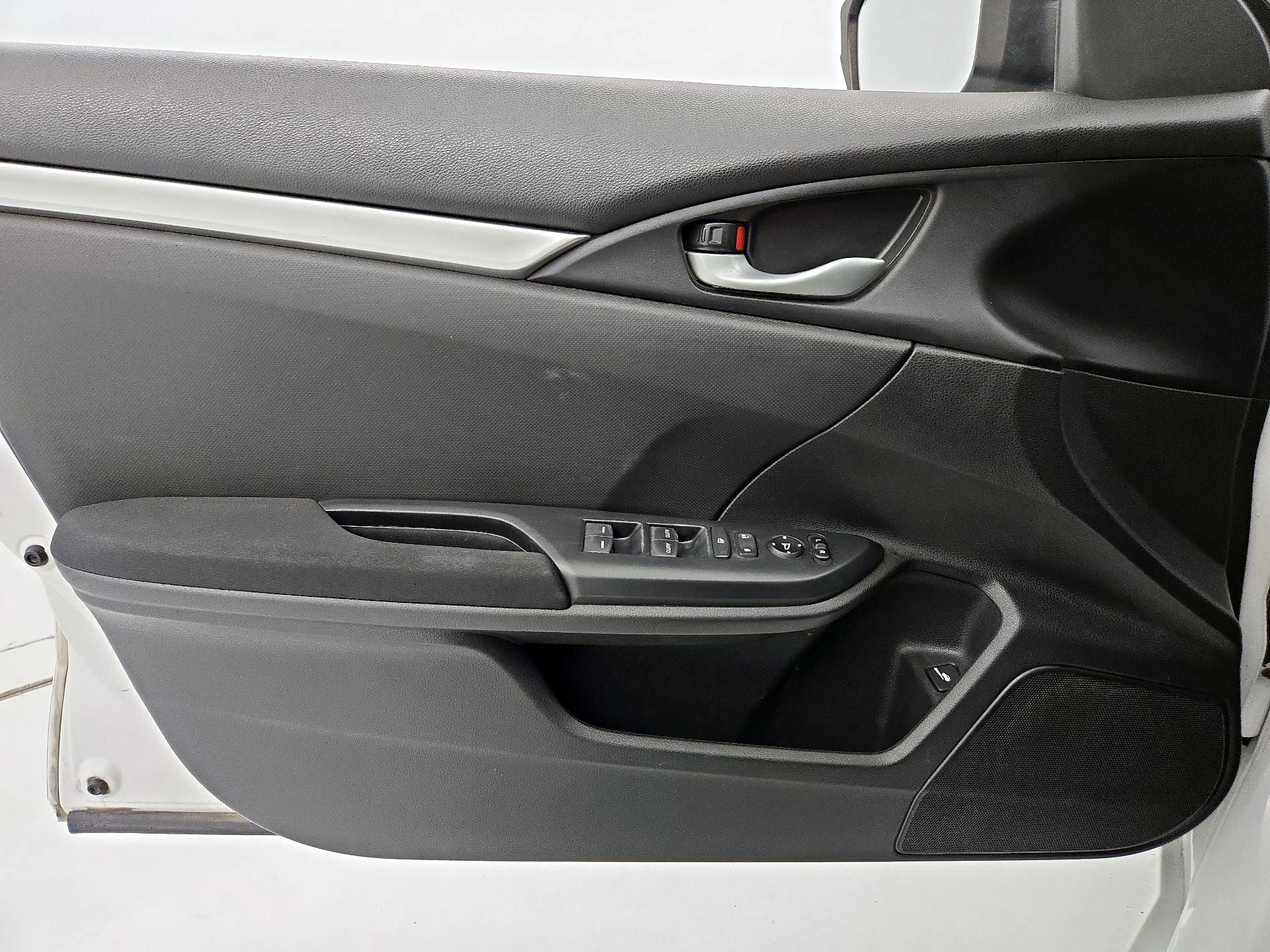 Thumbnail: 2019 Honda Civic - 12