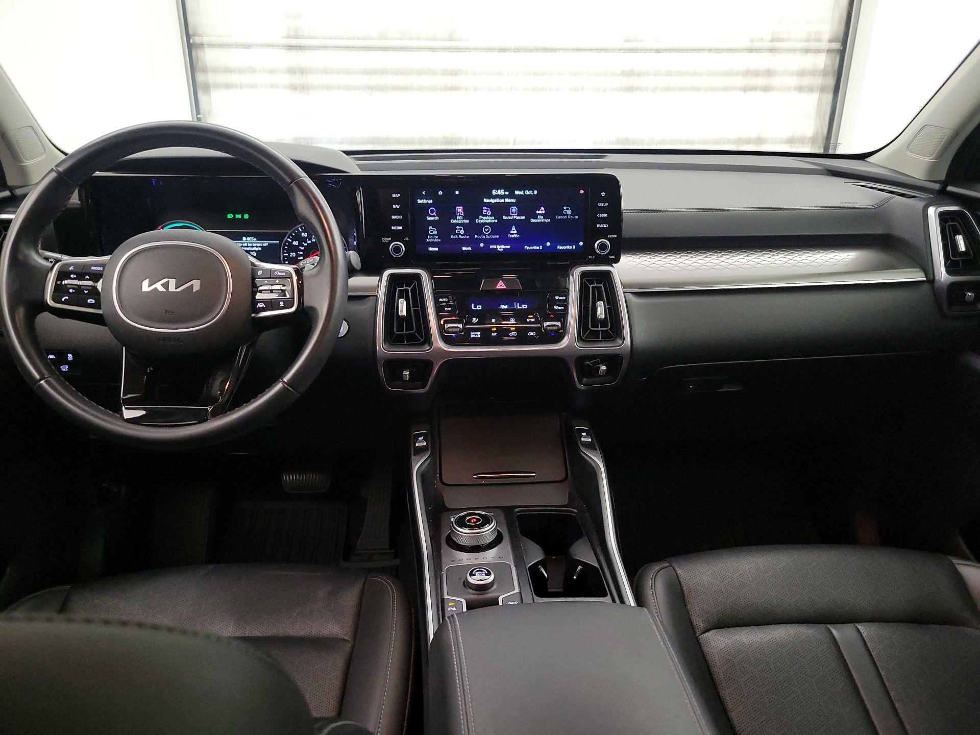 Thumbnail: 2023 Kia Sorento - 9