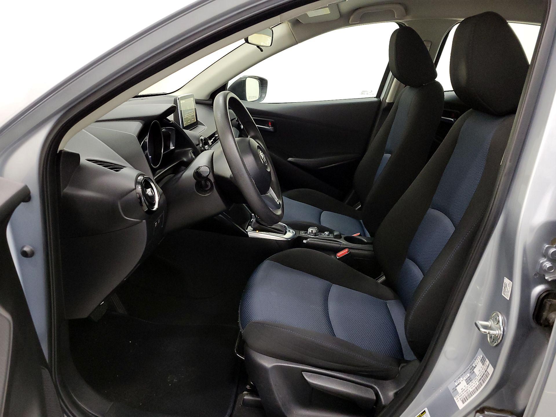 Thumbnail: 2018 Toyota Yaris iA - 11