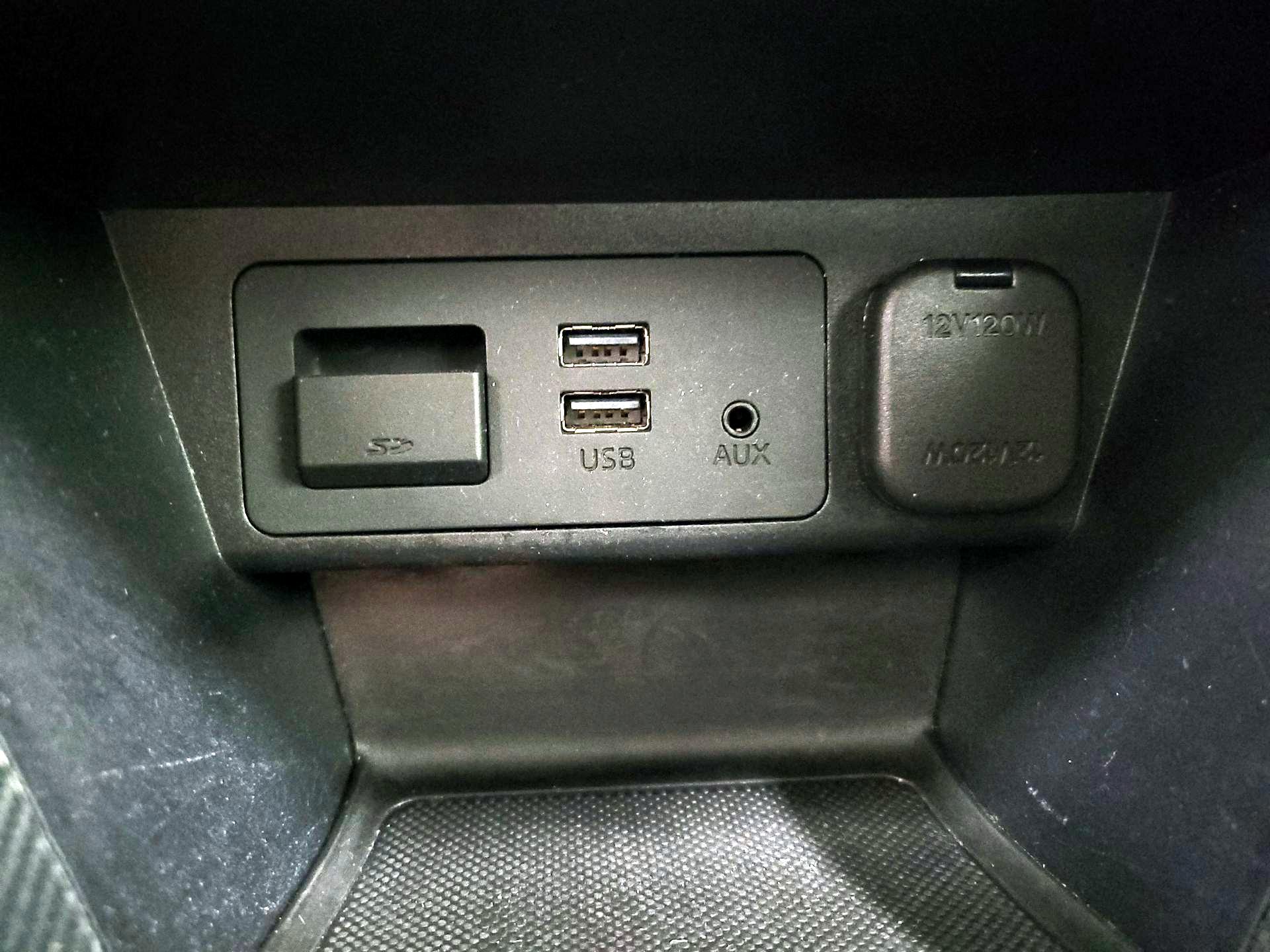 Thumbnail: 2018 Toyota Yaris iA - 18