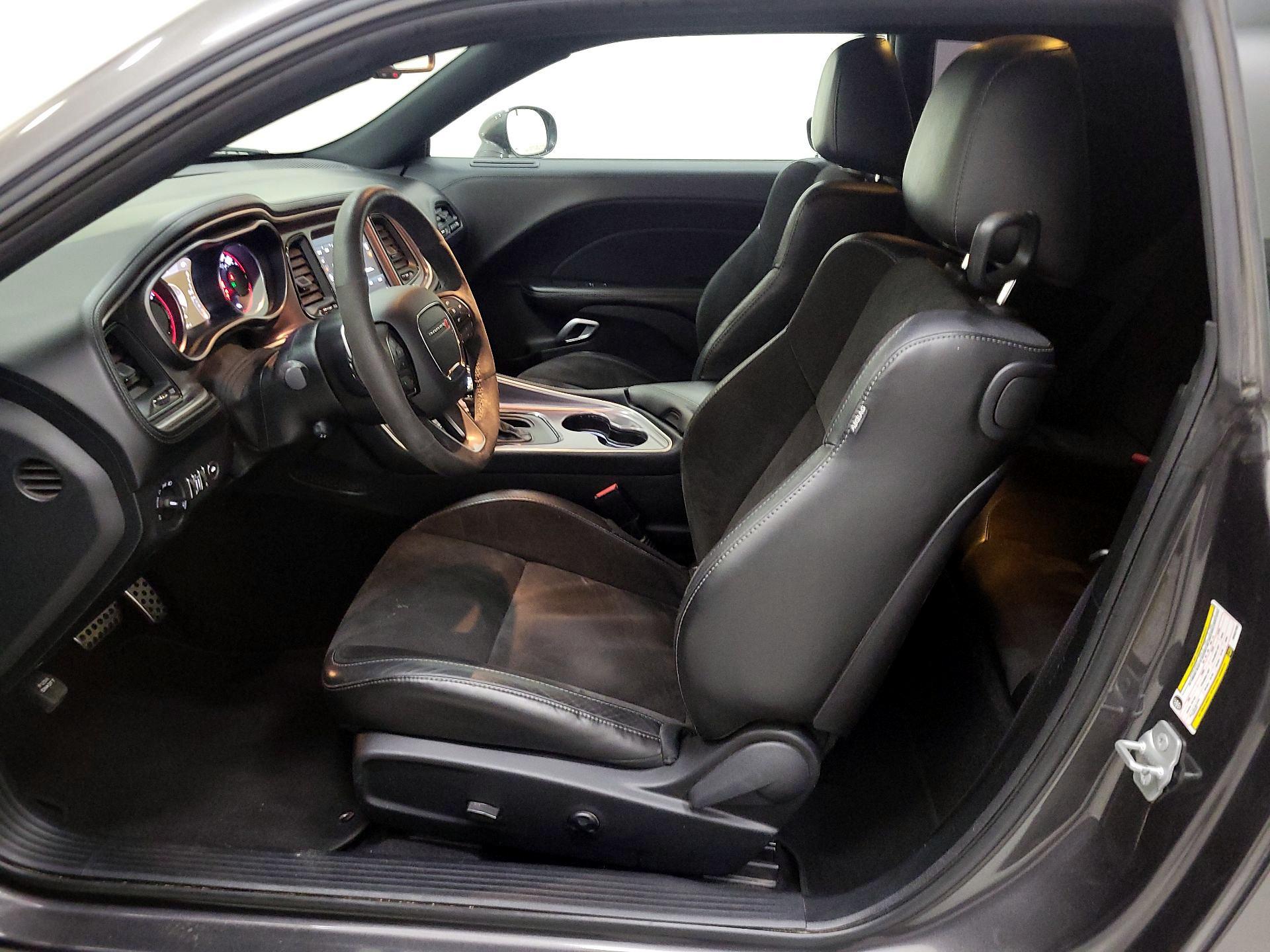 Thumbnail: 2021 Dodge Challenger - 11