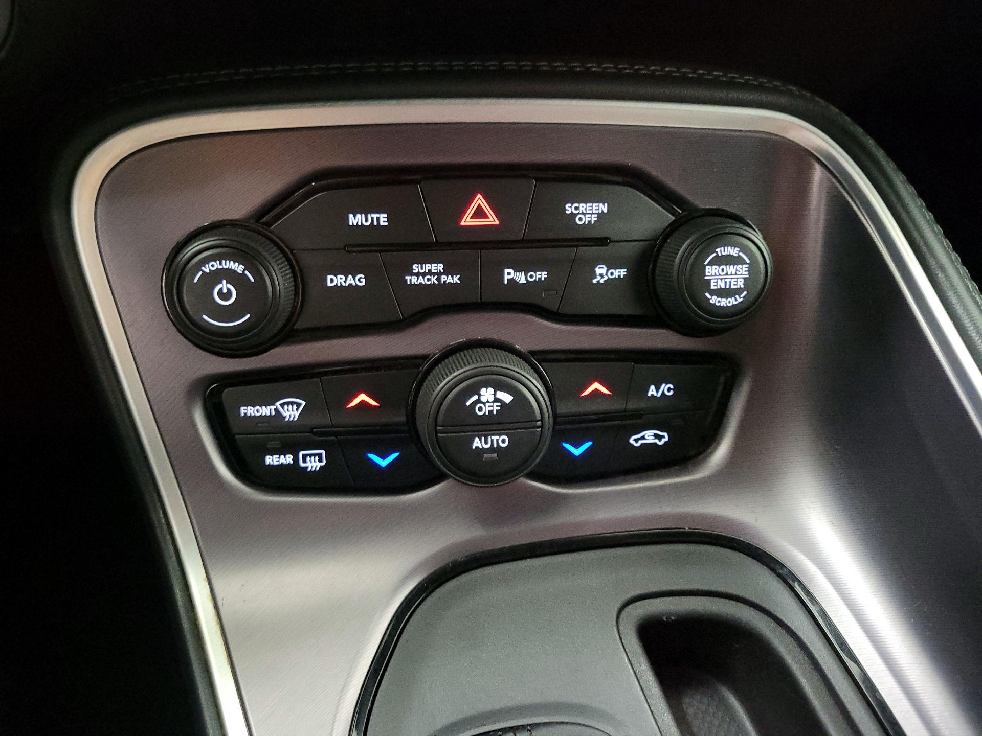 Thumbnail: 2021 Dodge Challenger - 16