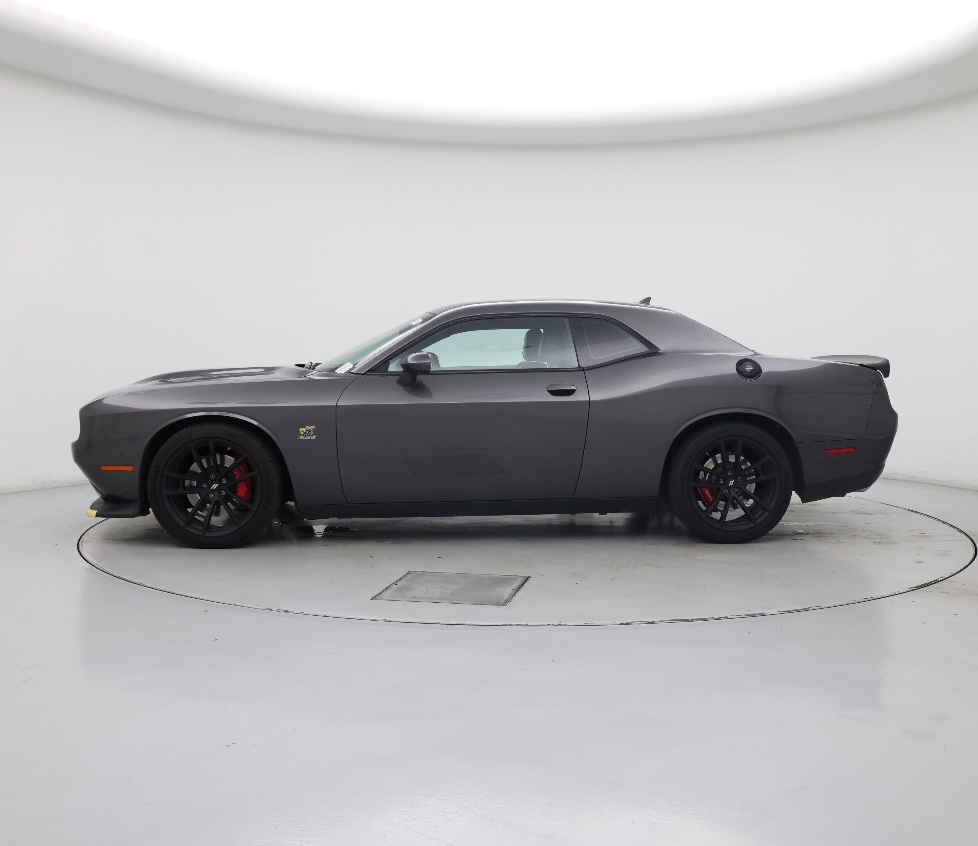 Thumbnail: 2021 Dodge Challenger - 3