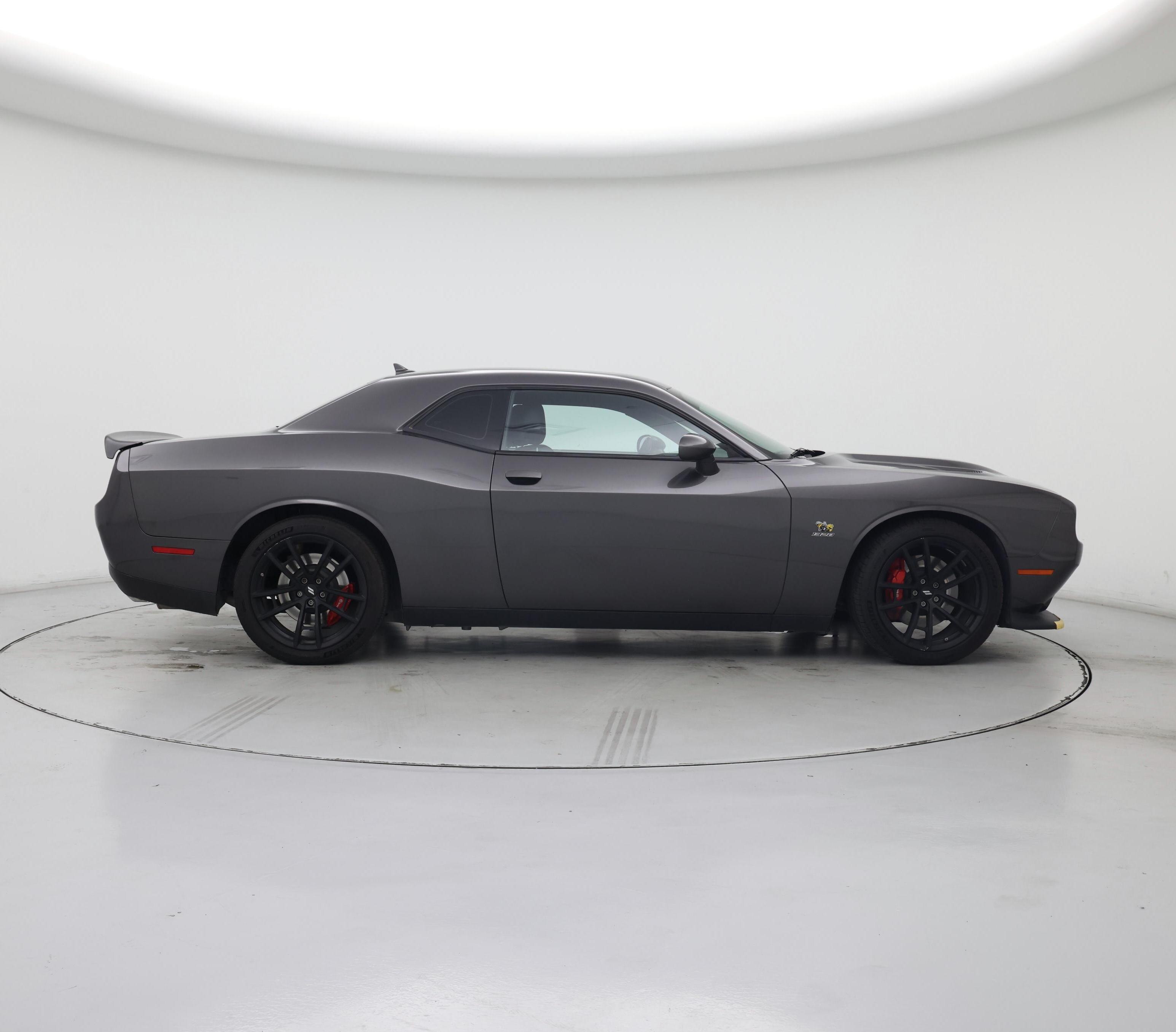 Thumbnail: 2021 Dodge Challenger - 7