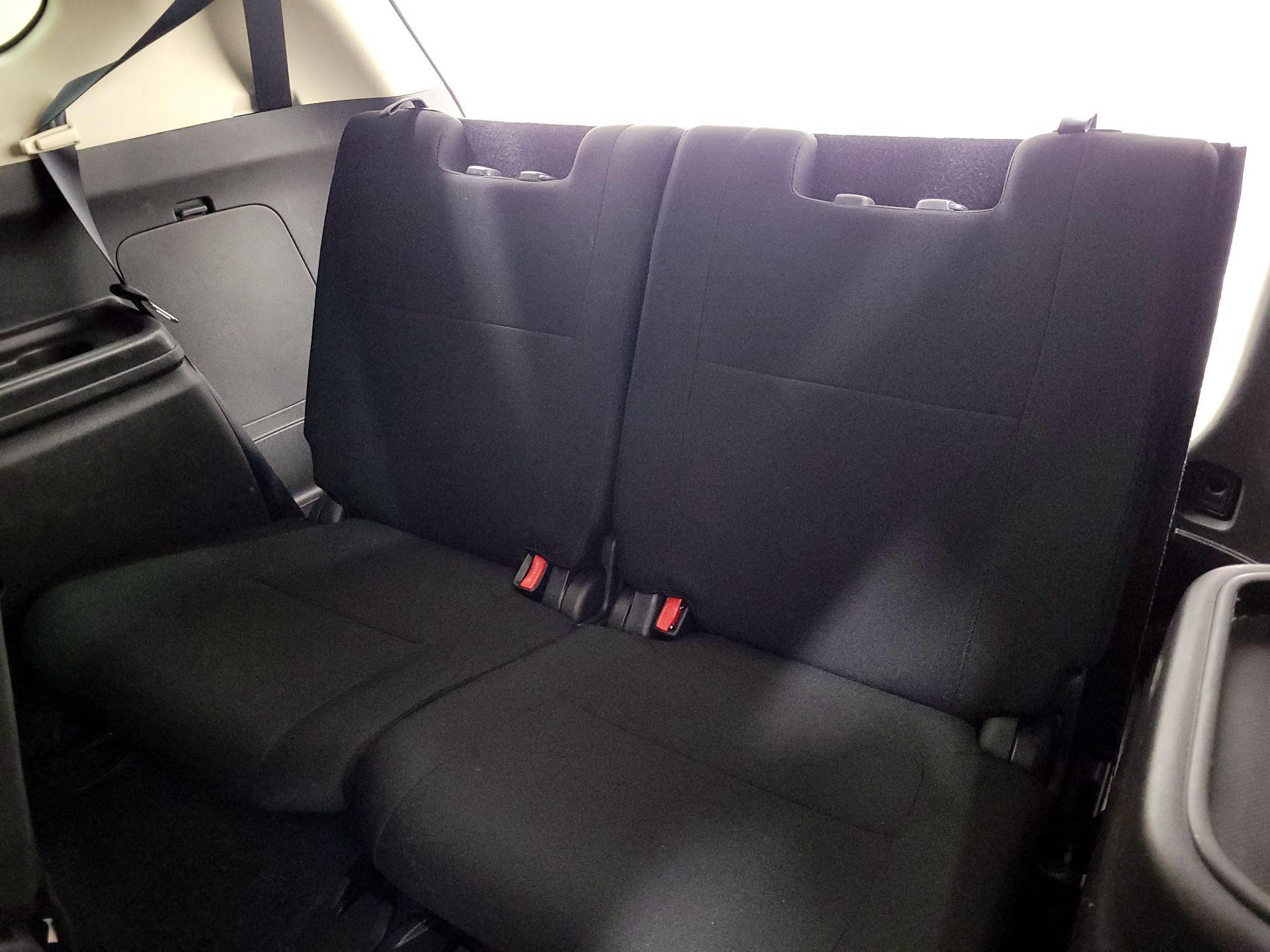 Thumbnail: 2019 Mitsubishi Outlander - 20