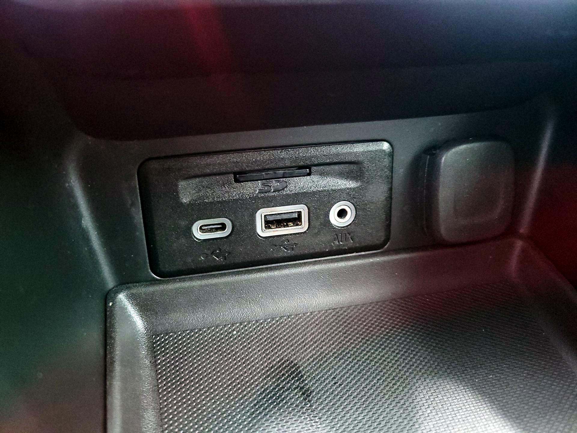 Thumbnail: 2018 GMC Terrain - 18