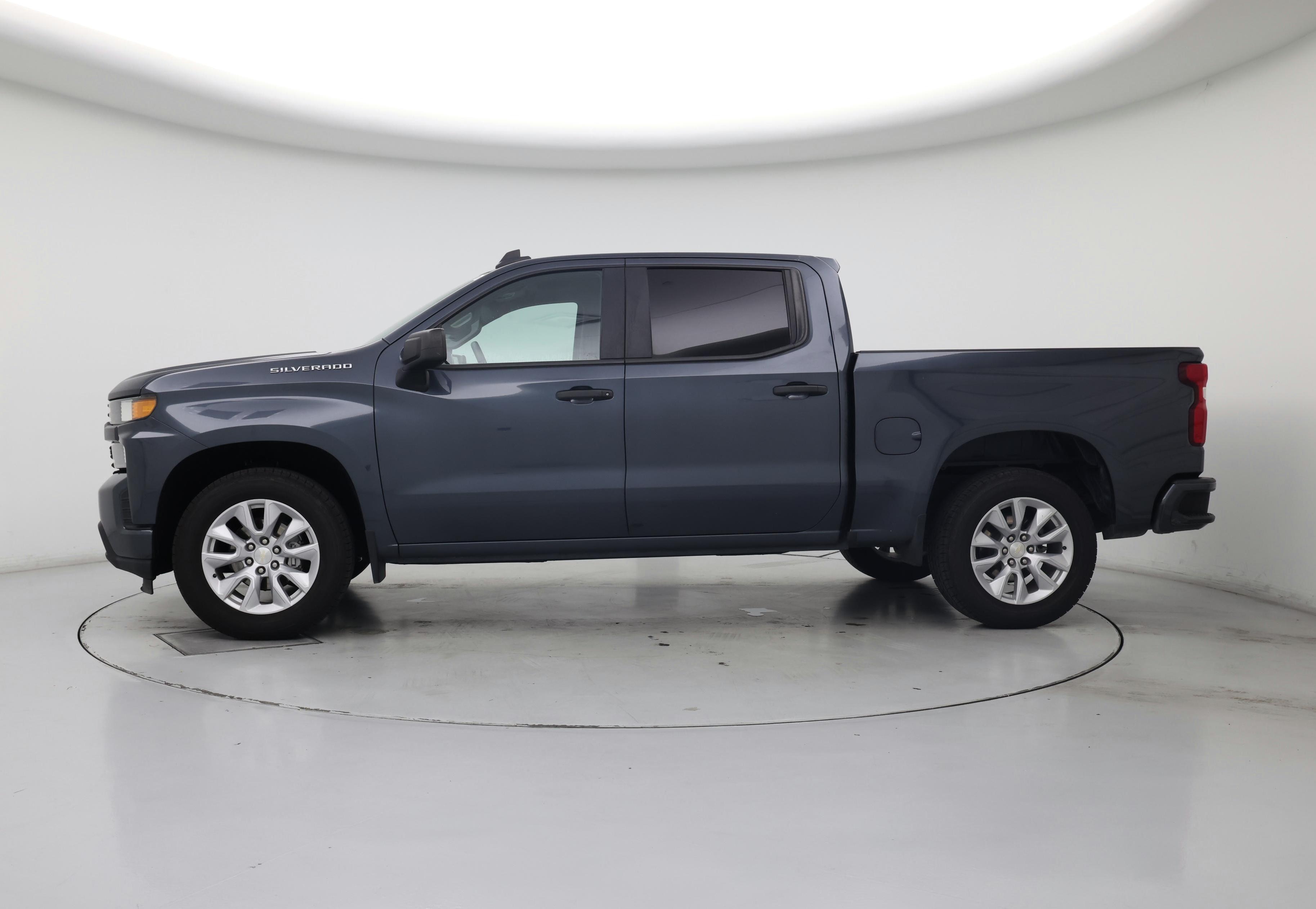 Thumbnail: 2021 Chevrolet Silverado 1500 - 3