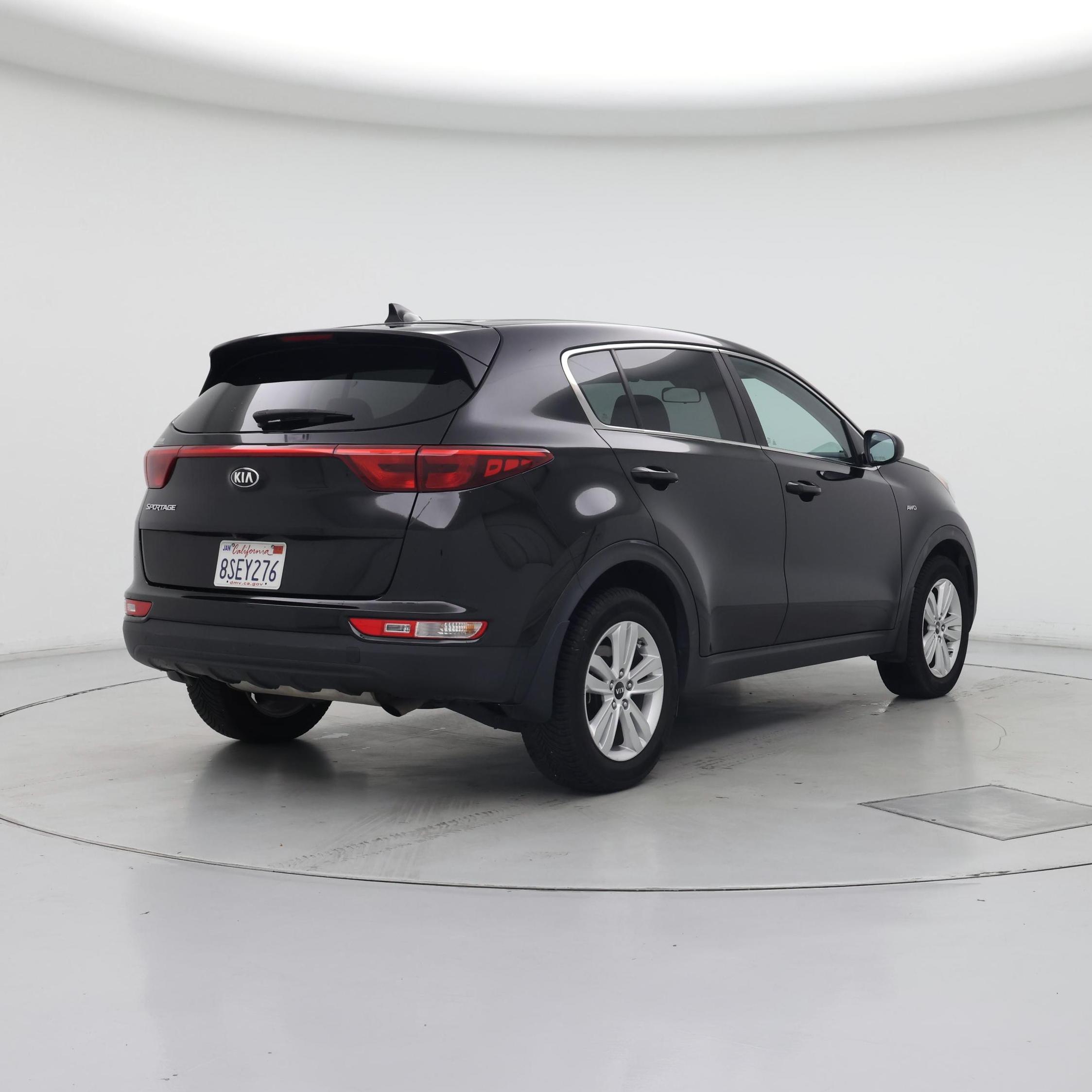 Thumbnail: 2017 Kia Sportage - 8