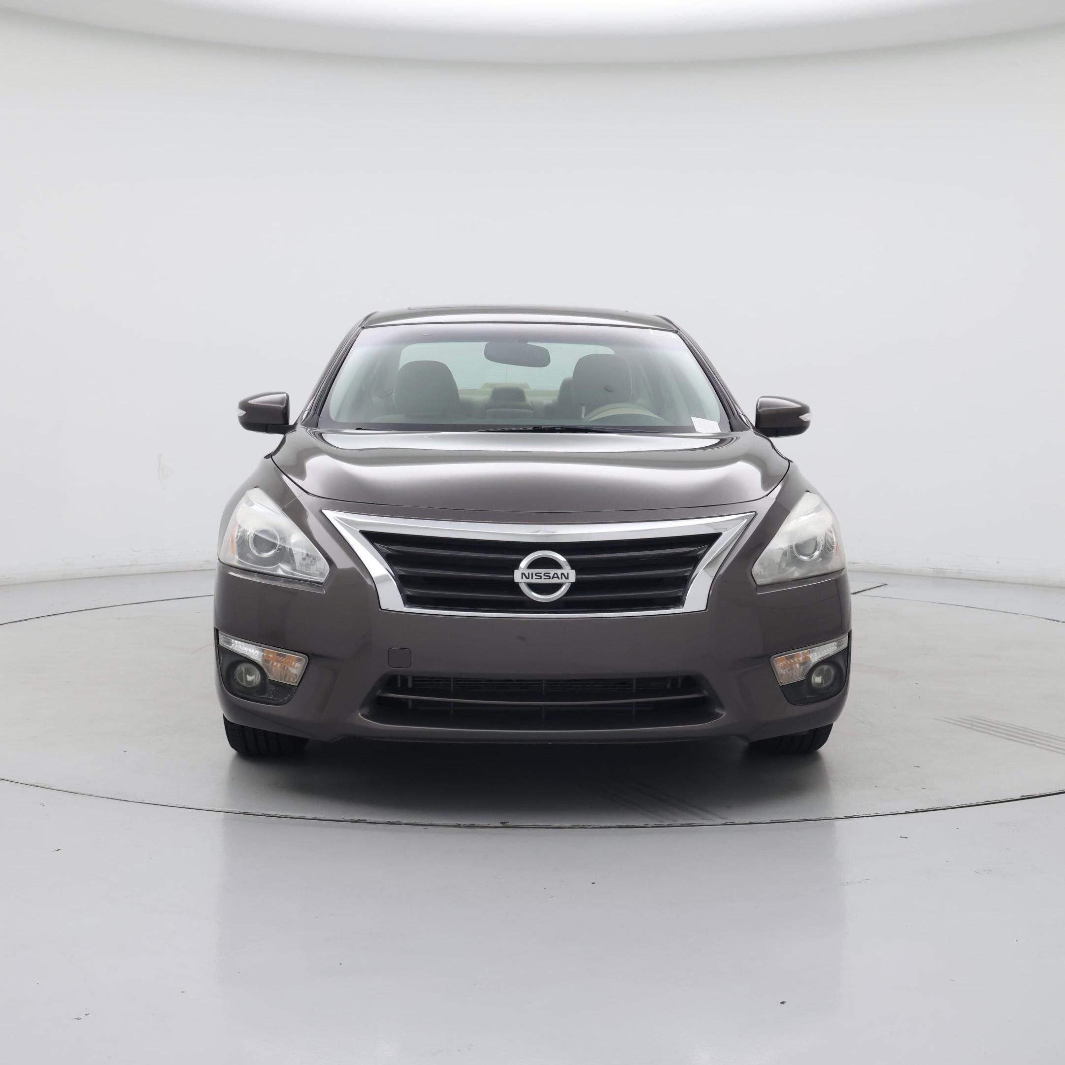 Thumbnail: 2015 Nissan Altima - 5