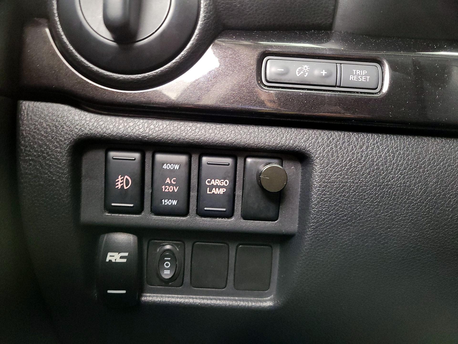 Thumbnail: 2017 Nissan Titan - 13