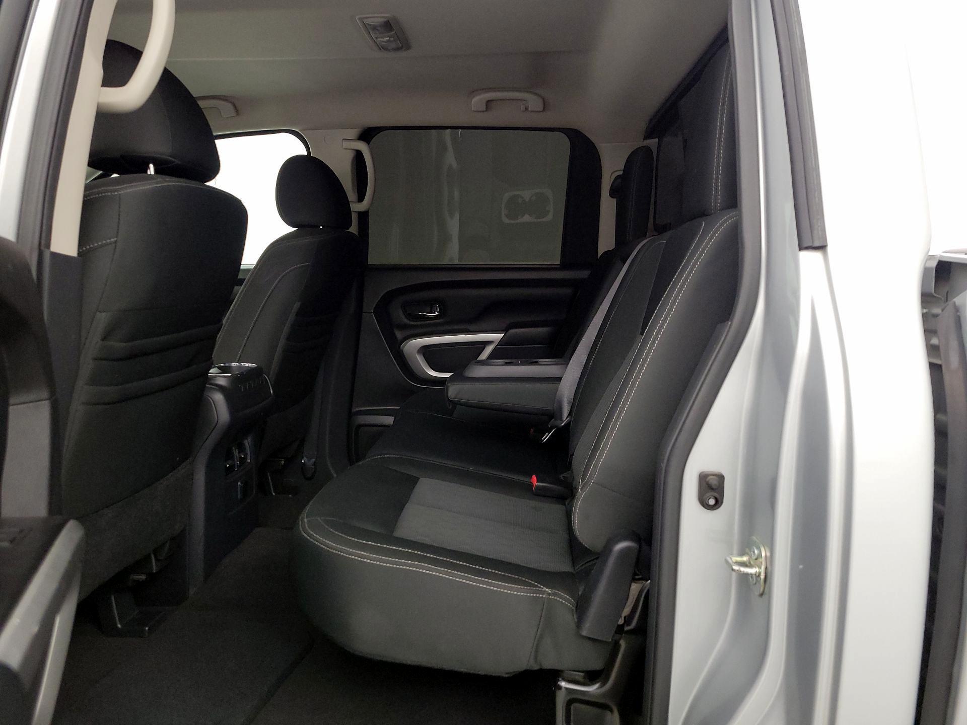 Thumbnail: 2017 Nissan Titan - 20