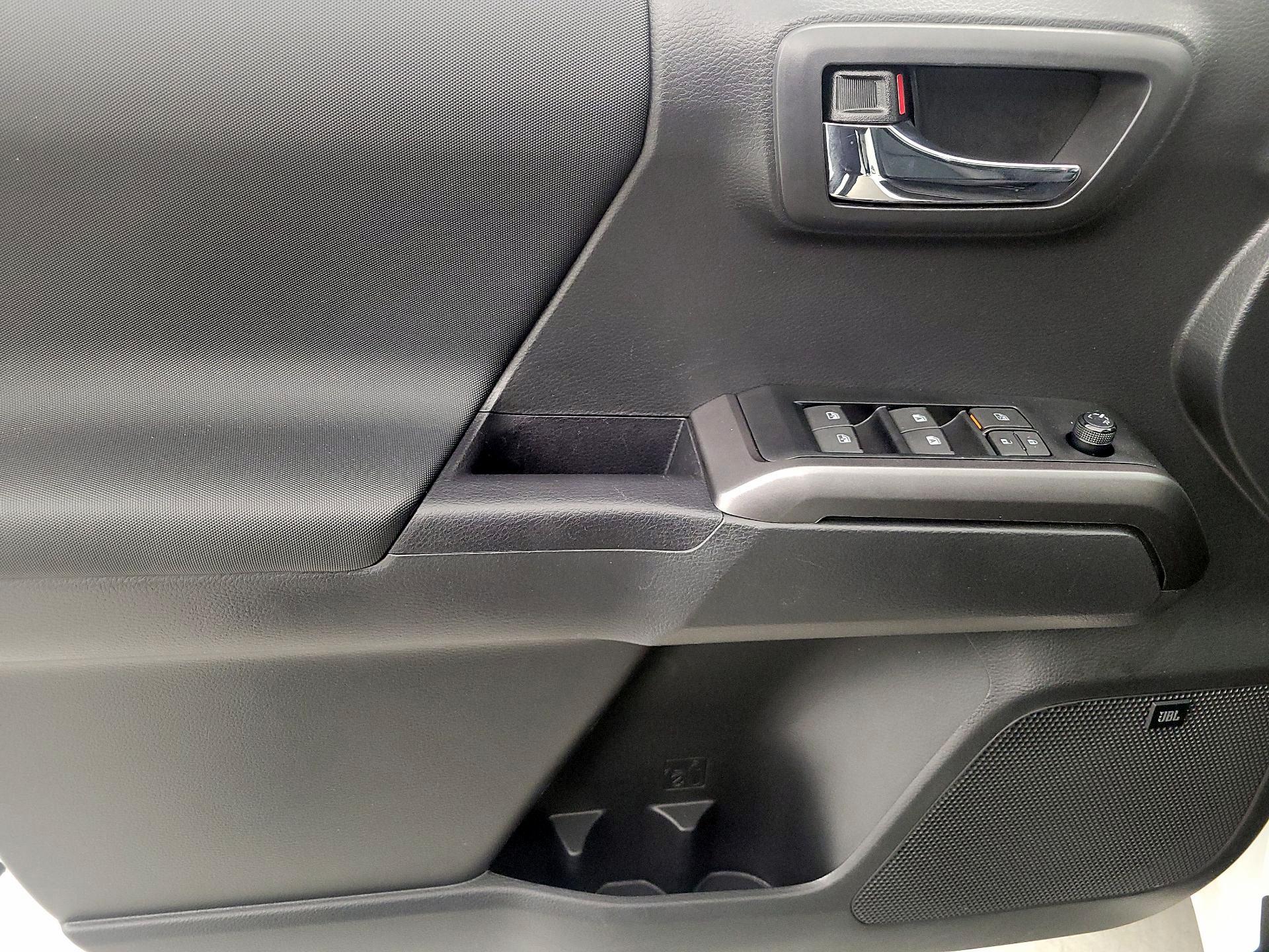 Thumbnail: 2023 Toyota Tacoma - 12