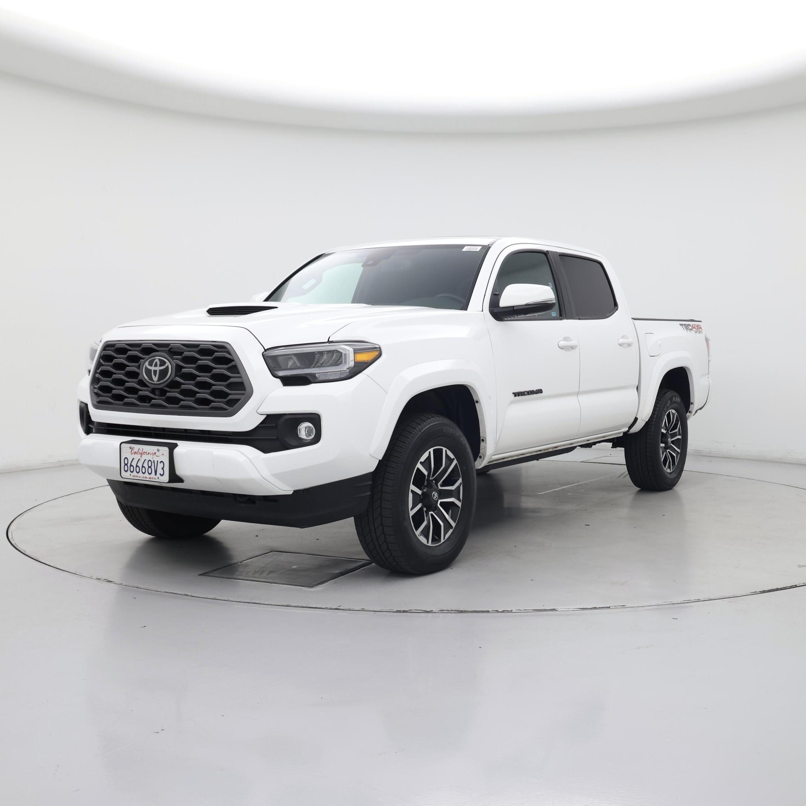Thumbnail: 2023 Toyota Tacoma - 4