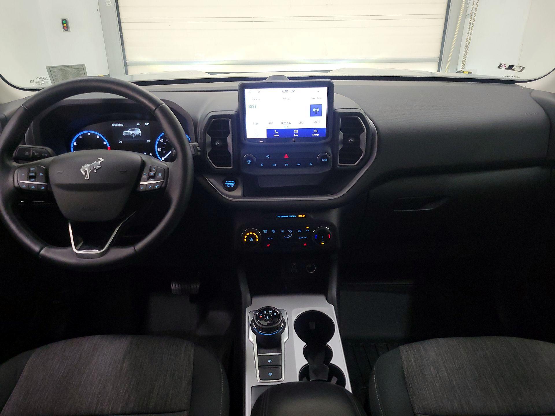 Thumbnail: 2023 Ford Bronco Sport - 9