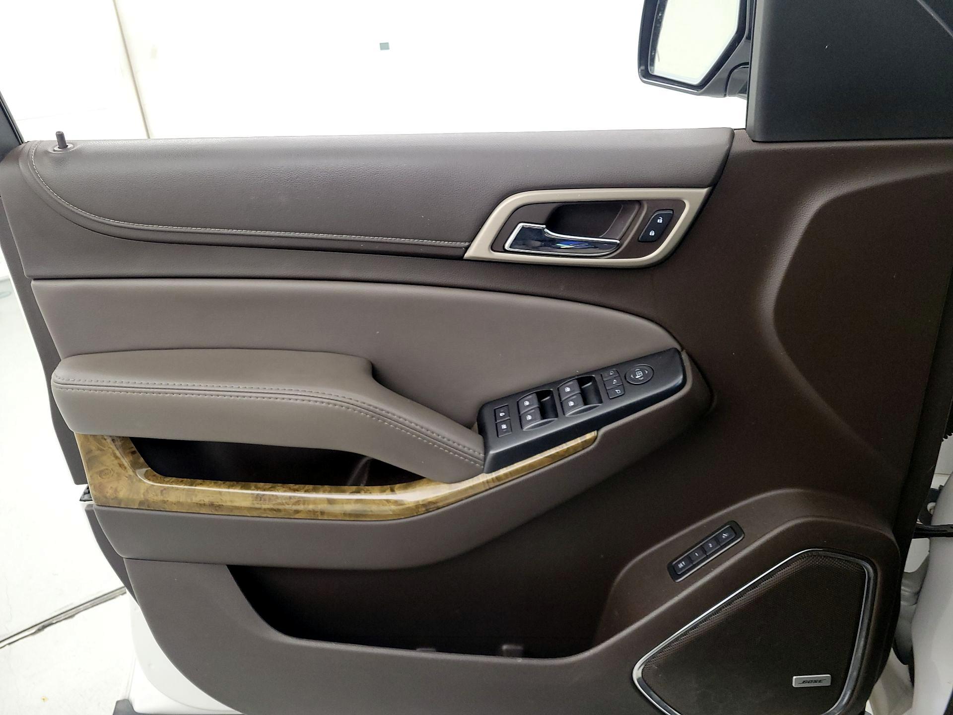 Thumbnail: 2017 GMC Yukon XL - 12