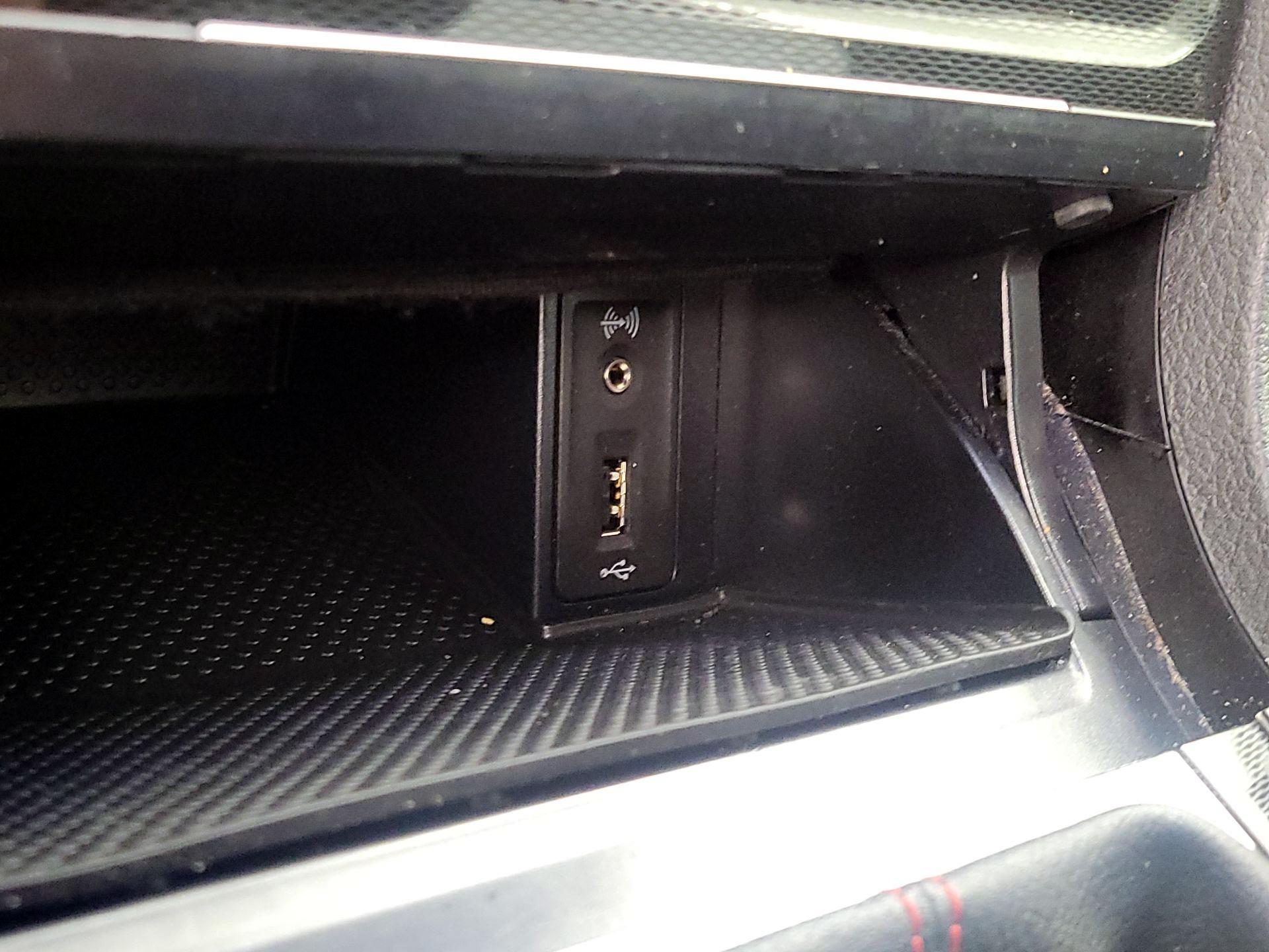 Thumbnail: 2017 Volkswagen Golf - 19