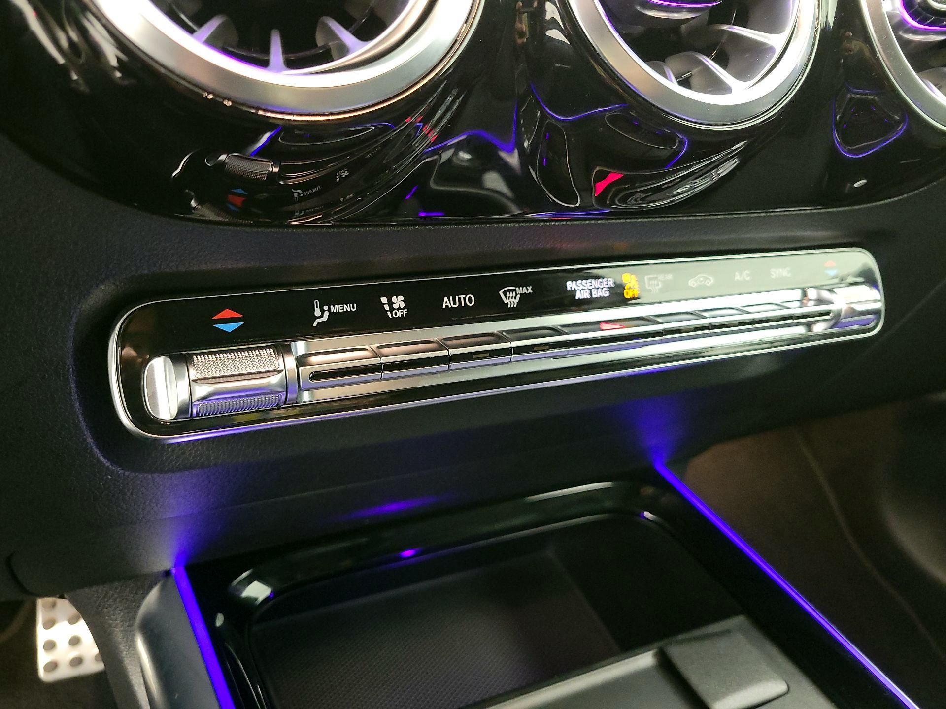 Thumbnail: 2023 Mercedes-Benz GLA - 16