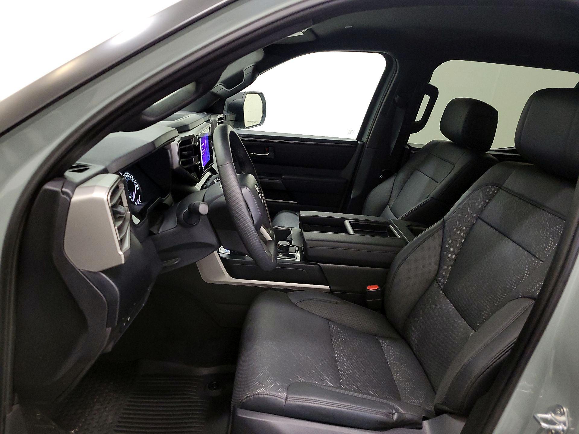 Thumbnail: 2025 Toyota Tundra - 11