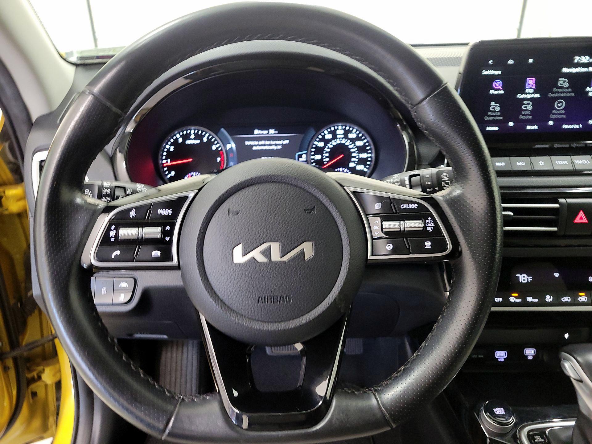 Thumbnail: 2022 Kia Seltos - 10