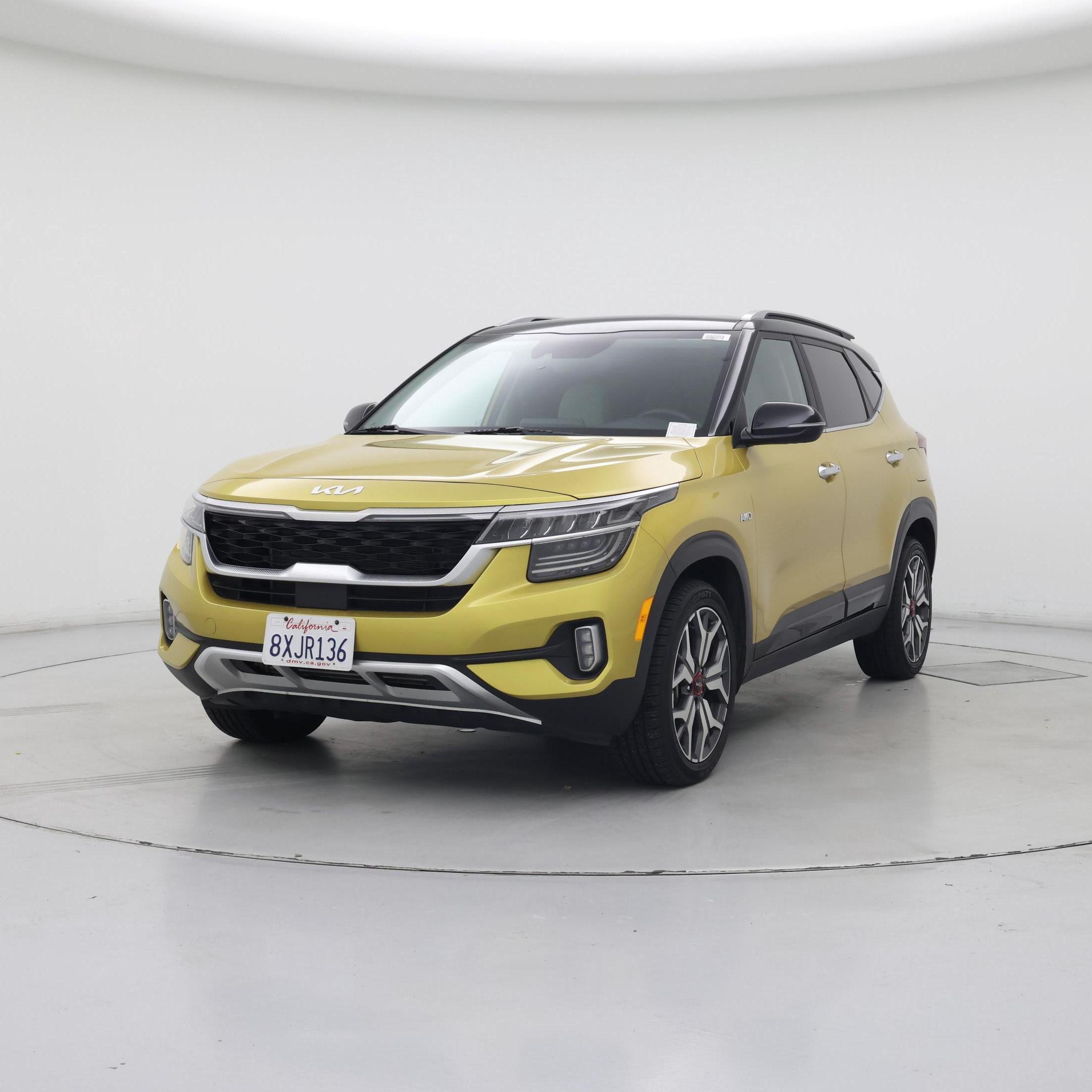 Thumbnail: 2022 Kia Seltos - 4