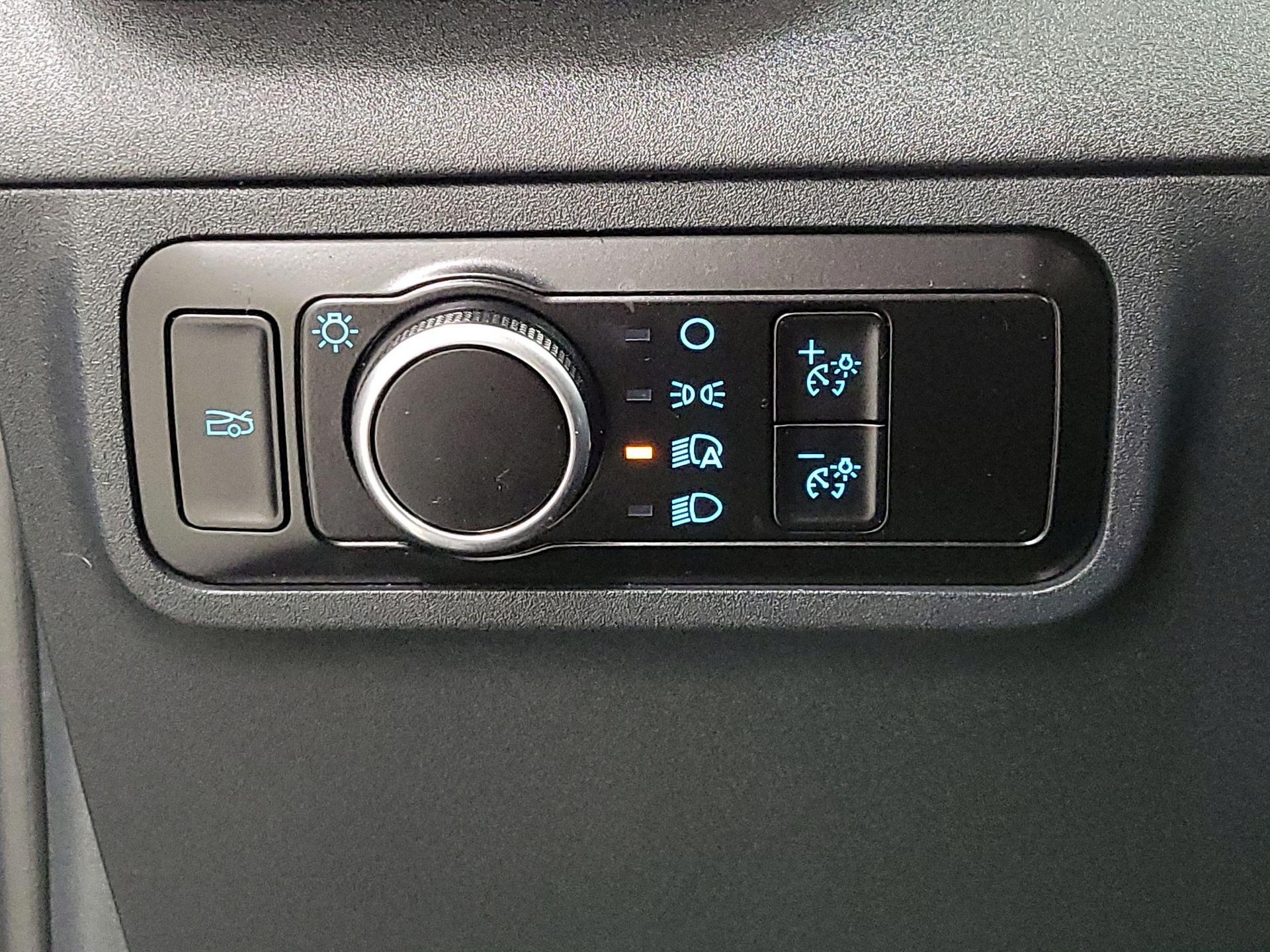 Thumbnail: 2025 Ford Mustang - 13