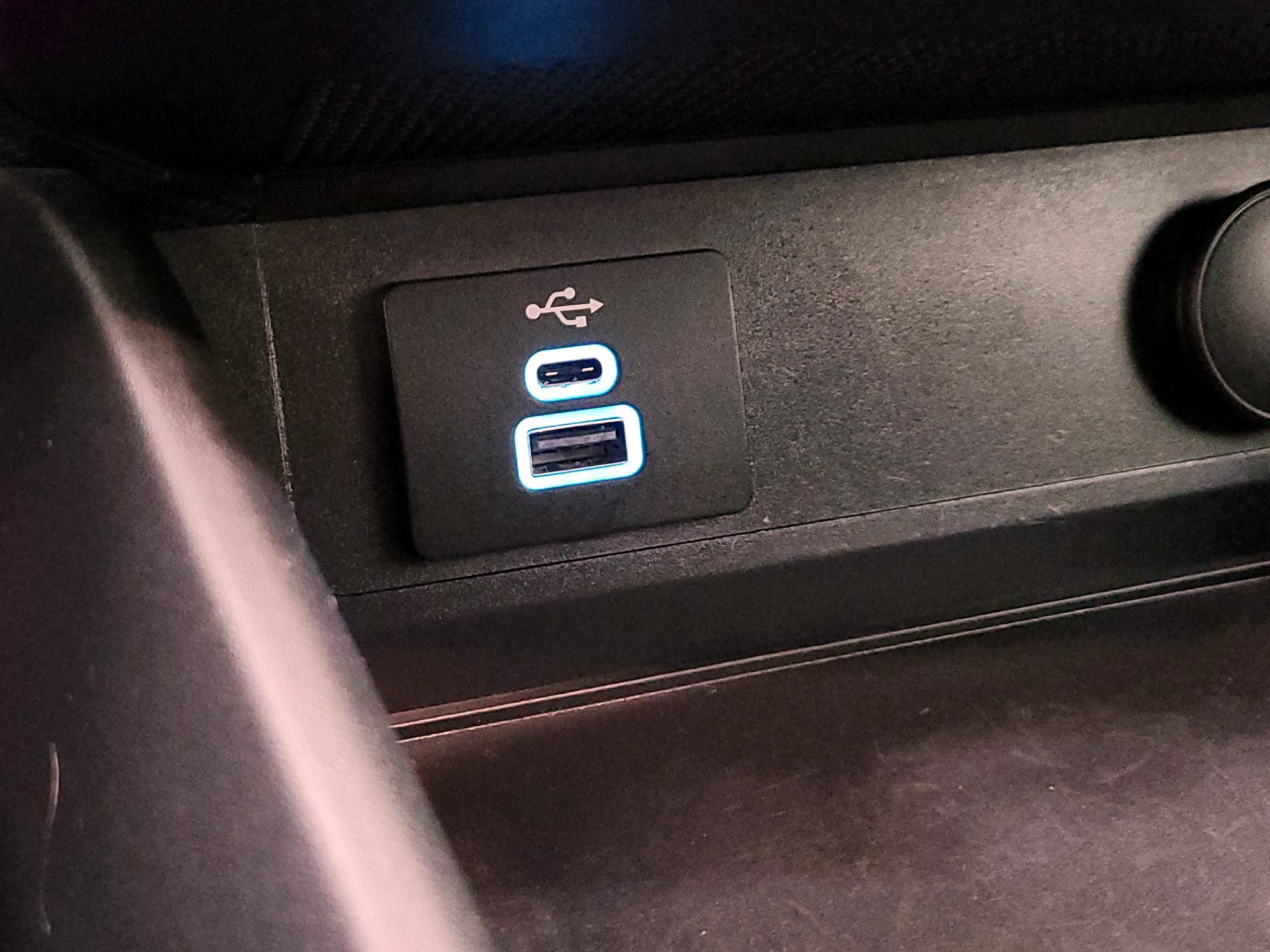 Thumbnail: 2025 Ford Mustang - 18