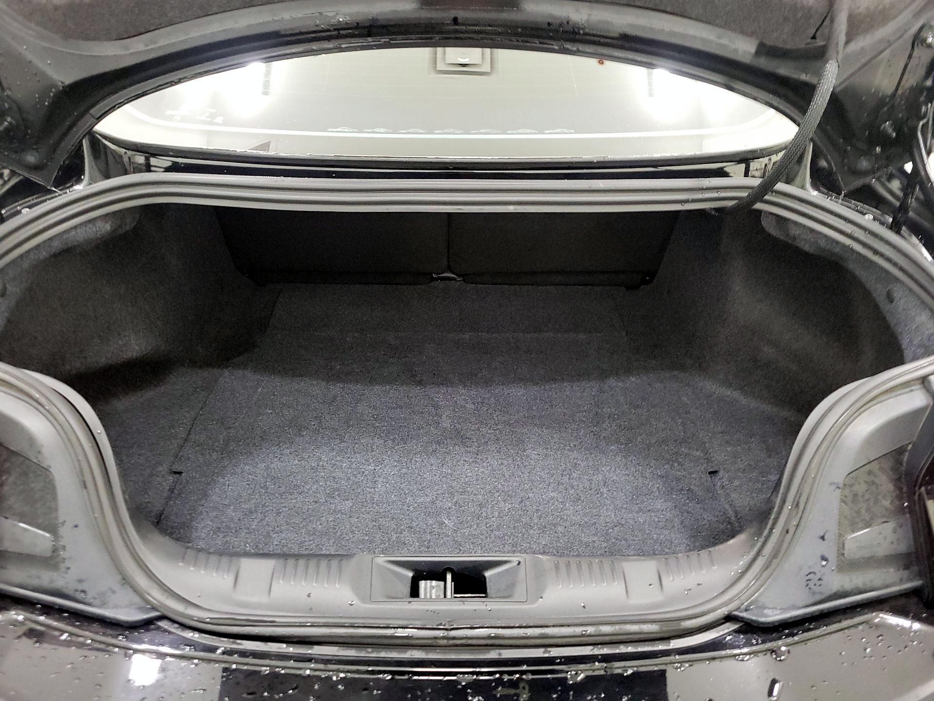 Thumbnail: 2025 Ford Mustang - 20