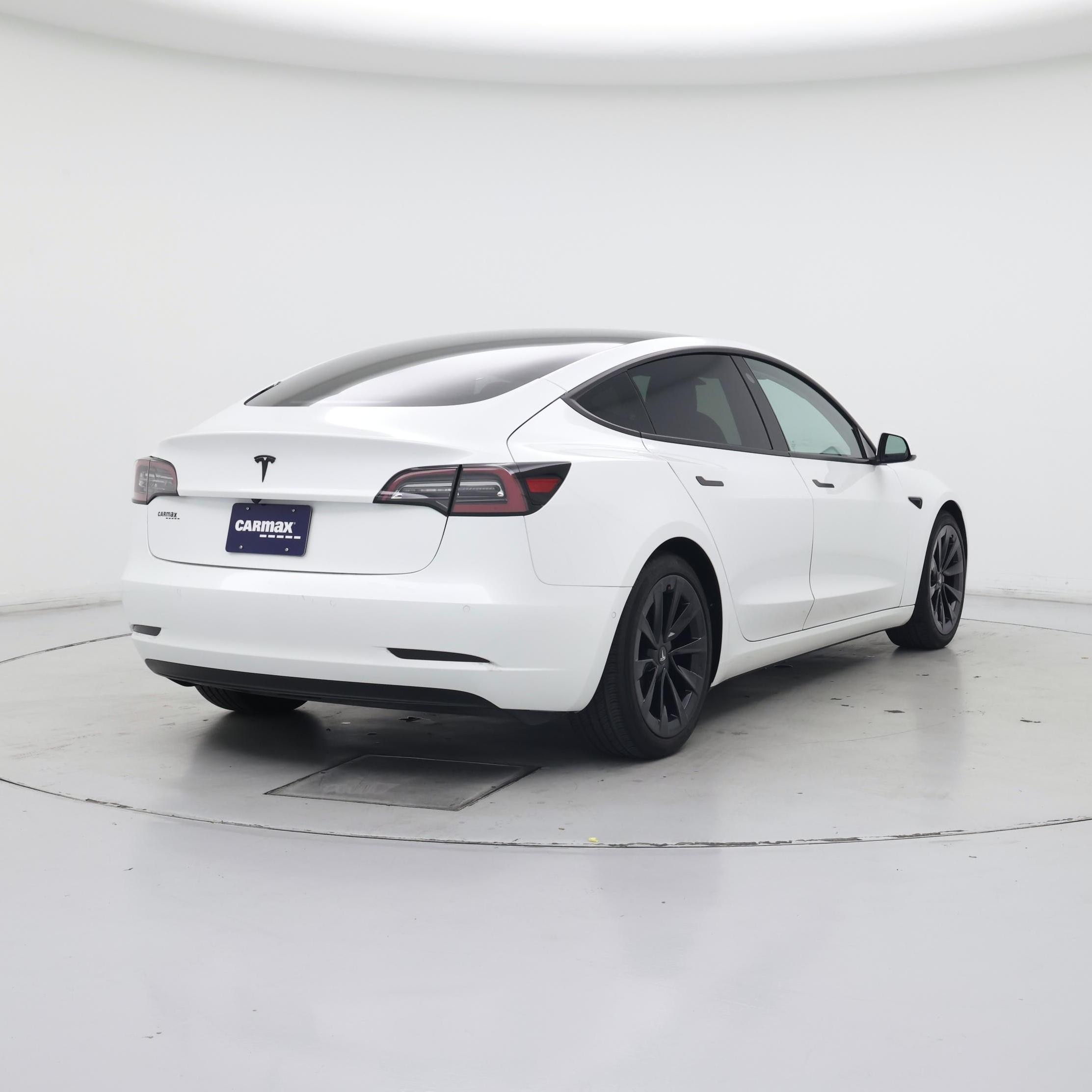 Thumbnail: 2021 Tesla Model 3 - 8