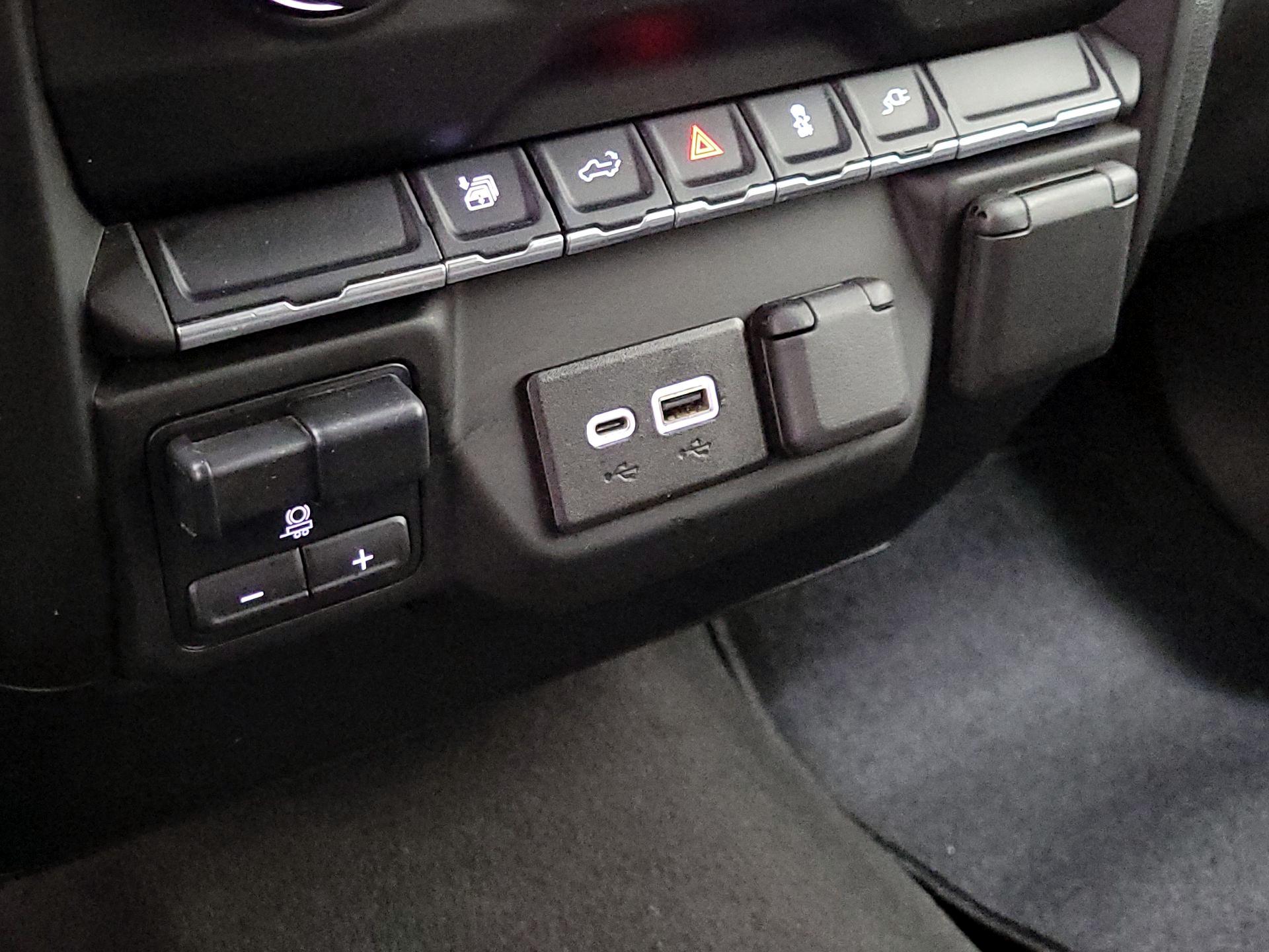 Thumbnail: 2022 Chevrolet Silverado 2500 - 18