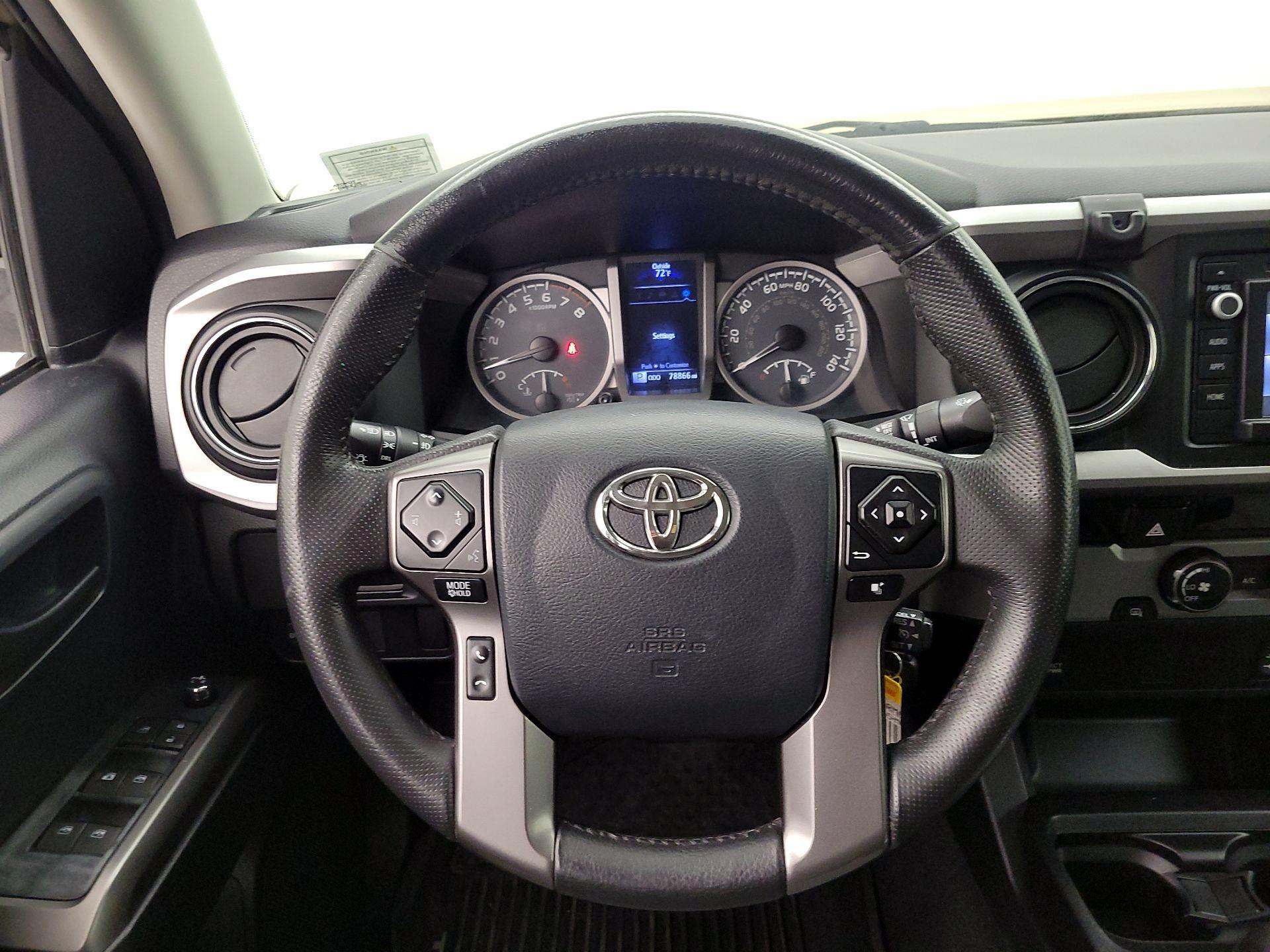 Thumbnail: 2017 Toyota Tacoma - 10