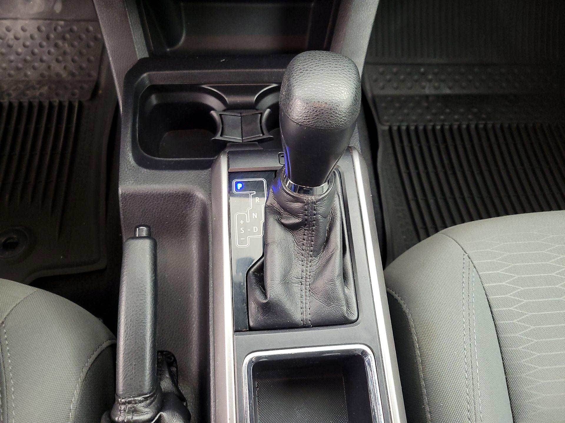 Thumbnail: 2017 Toyota Tacoma - 17