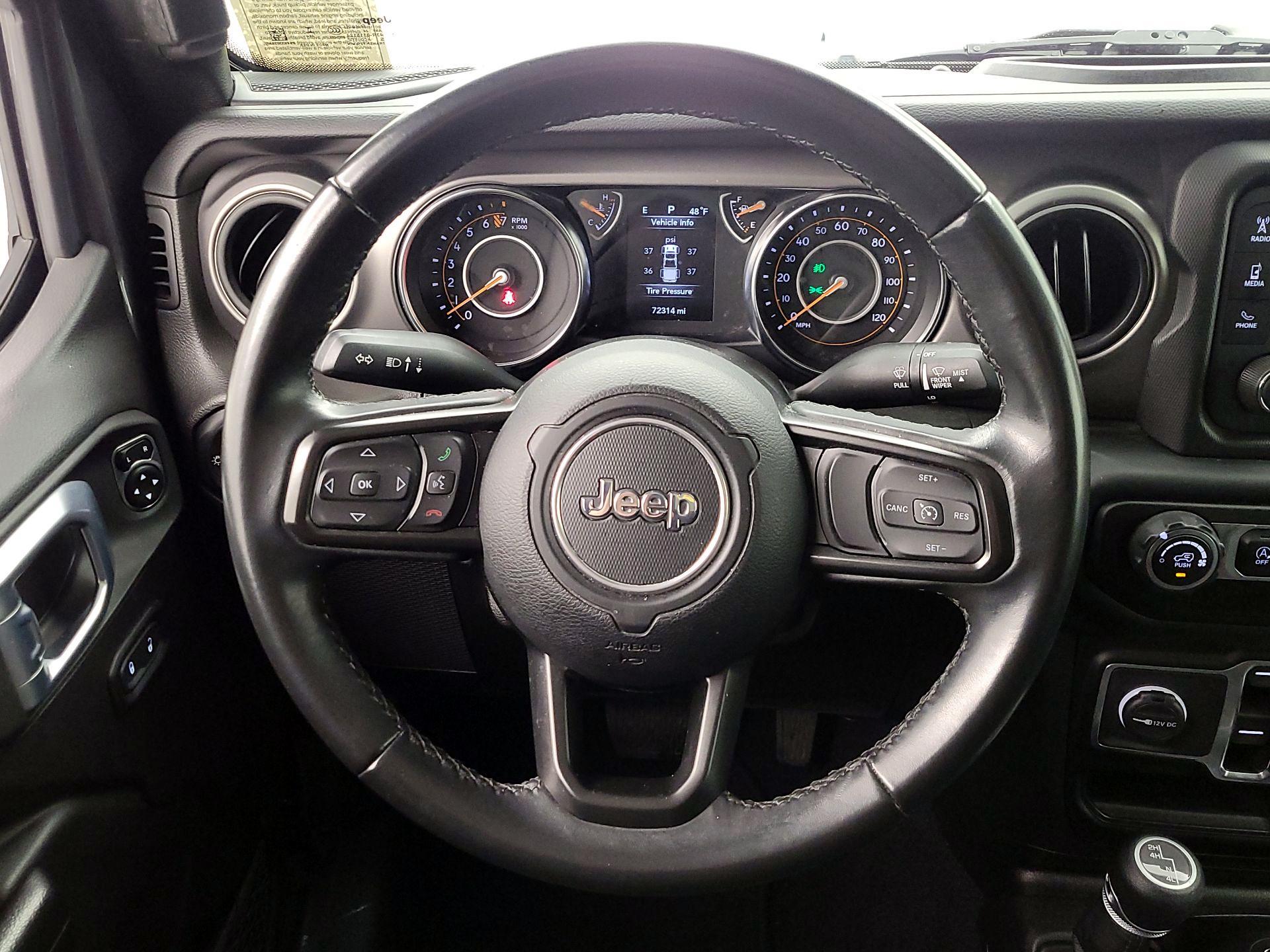 Thumbnail: 2021 Jeep Gladiator - 10