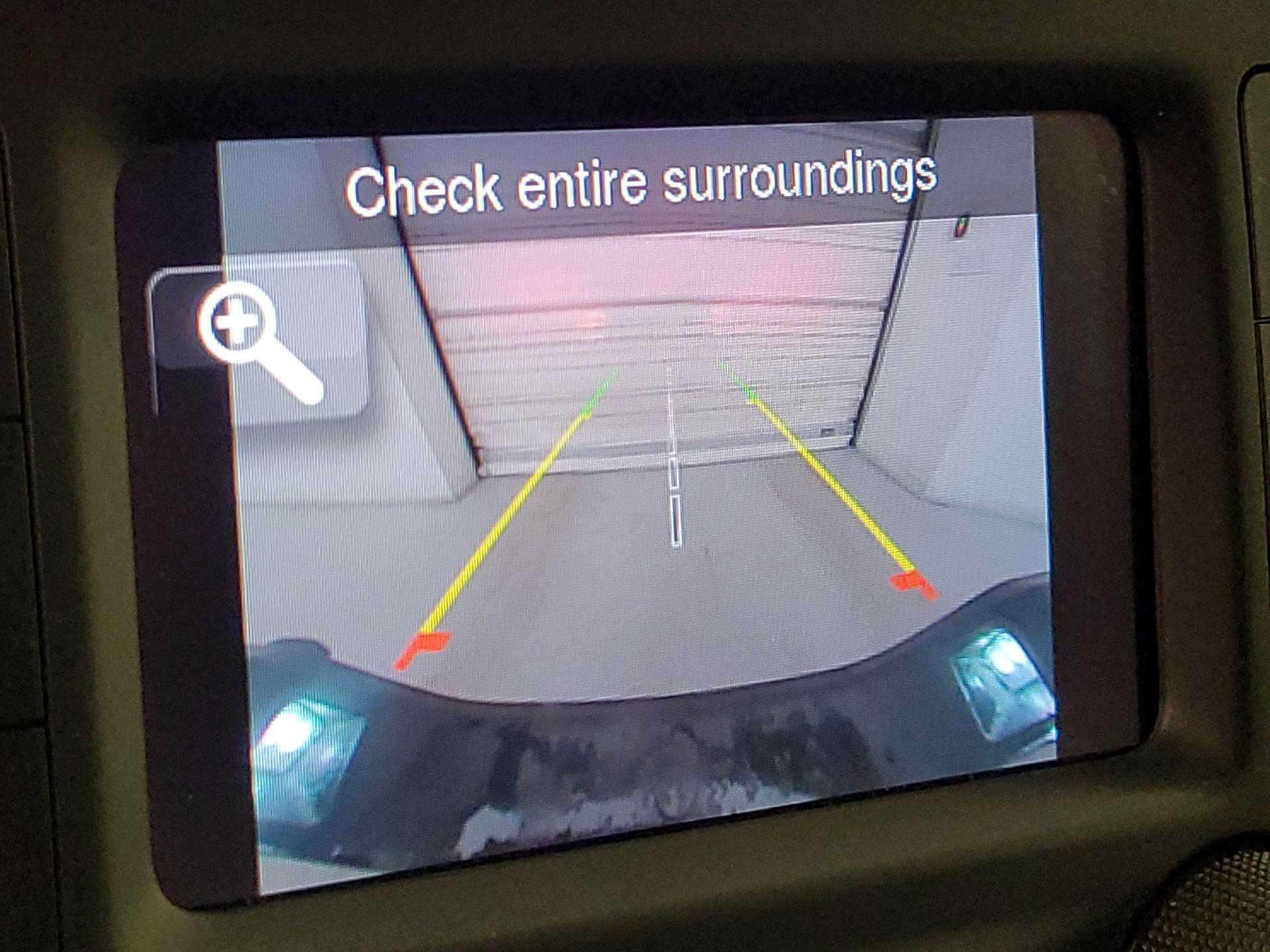 Thumbnail: 2021 Jeep Gladiator - 14