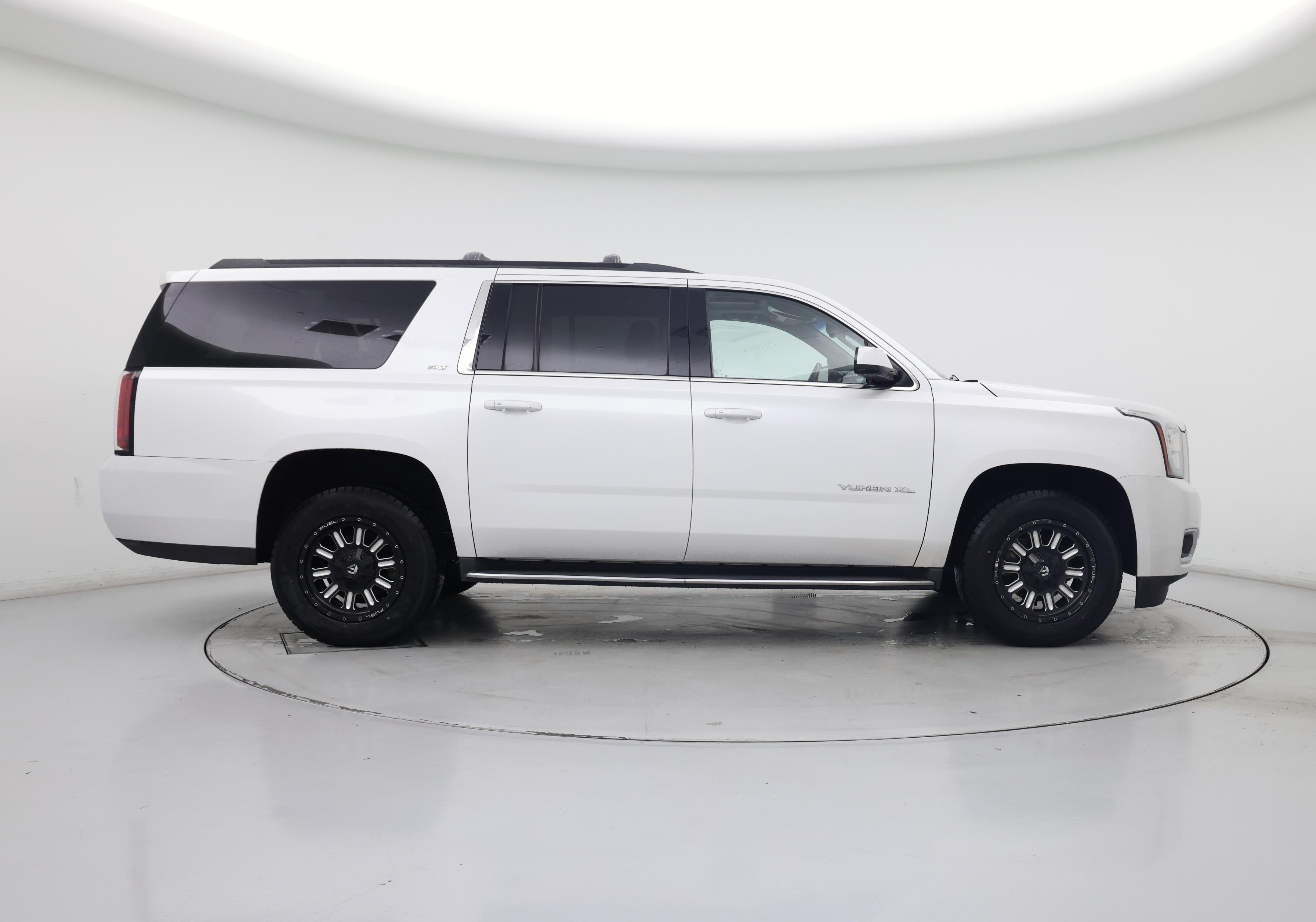 Thumbnail: 2017 GMC Yukon XL - 7