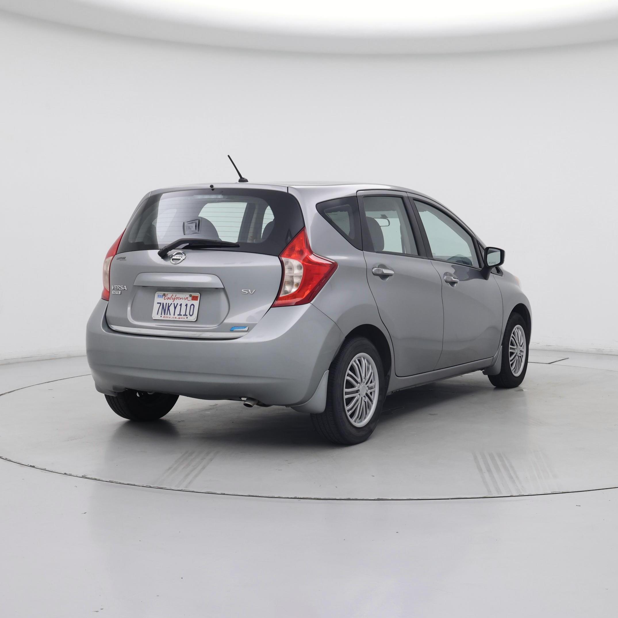Thumbnail: 2015 Nissan Versa Note - 8
