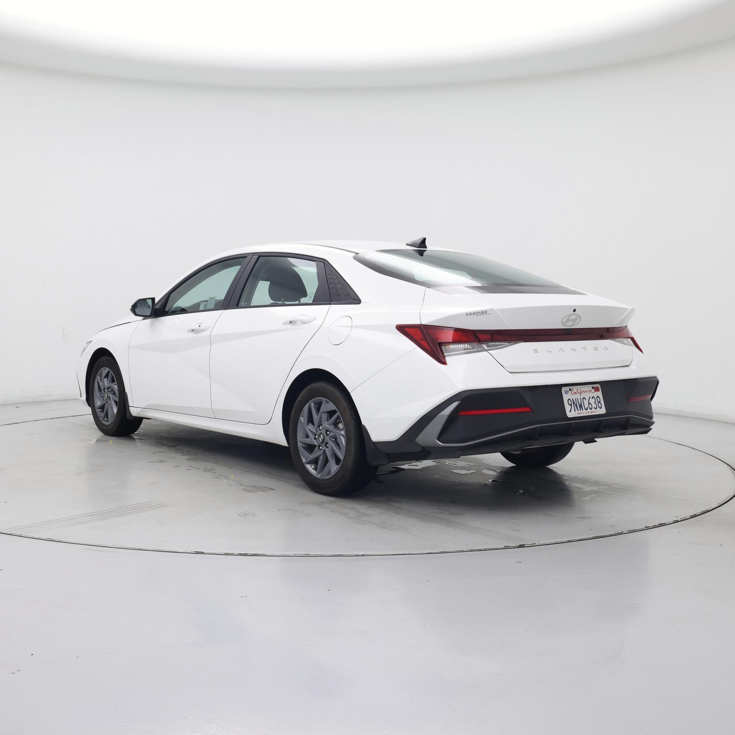 Thumbnail: 2024 Hyundai Elantra - 2