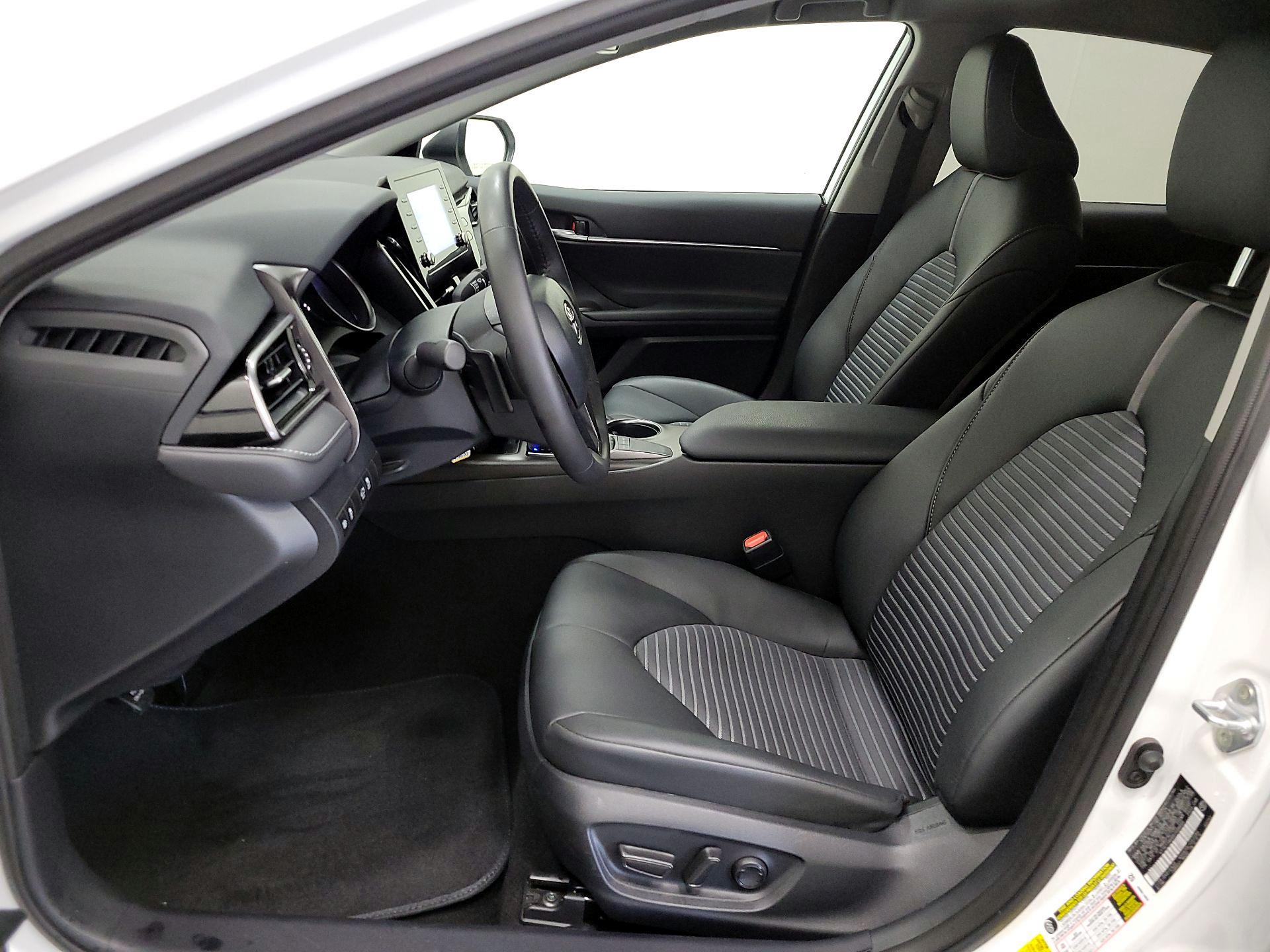 Thumbnail: 2024 Toyota Camry - 11